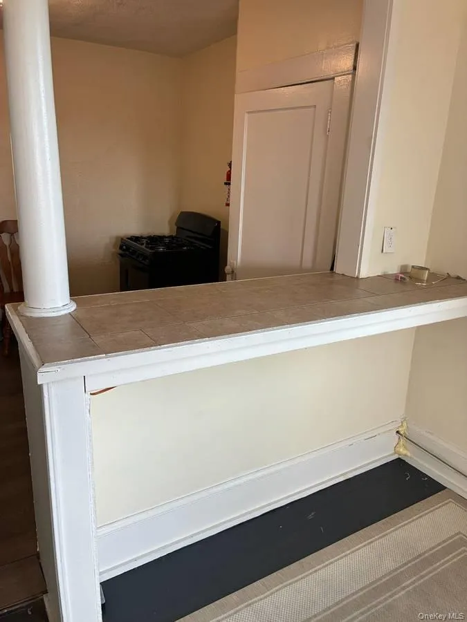 238 Broadway, Newburgh (city), NY , With , 1 Bedroom , and , 3 Room , 1 Bathroom , For , Residential Lease , For Rent , 1065115 , MLSID,1065115 238 Broadway, Newburgh (city), NY , With , 1 Bedroom , and , 3 Room , 1 Bathroom , For , Residential Lease , For Rent , 1065115 , MLSID,1065115