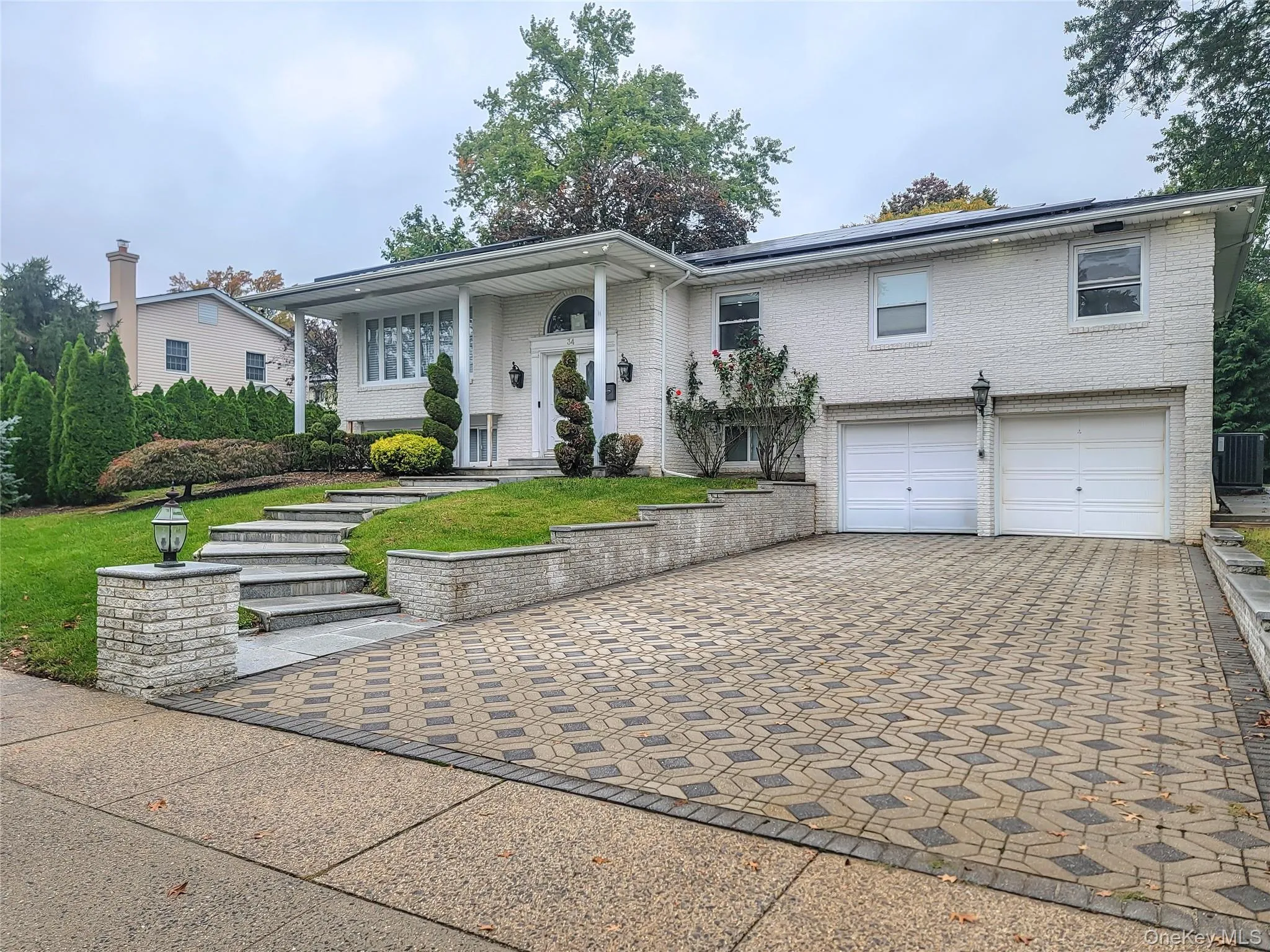 34 Dogwood Road, North Hempstead, NY, 6 Bedrooms Bedrooms, 12 Rooms Rooms,3 BathroomsBathrooms,Residential Lease,For Rent,Dogwood,0,1065117 34 Dogwood Road, North Hempstead, NY, 6 Bedrooms Bedrooms, 12 Rooms Rooms,3 BathroomsBathrooms,Residential Lease,For Rent,Dogwood,0,1065117