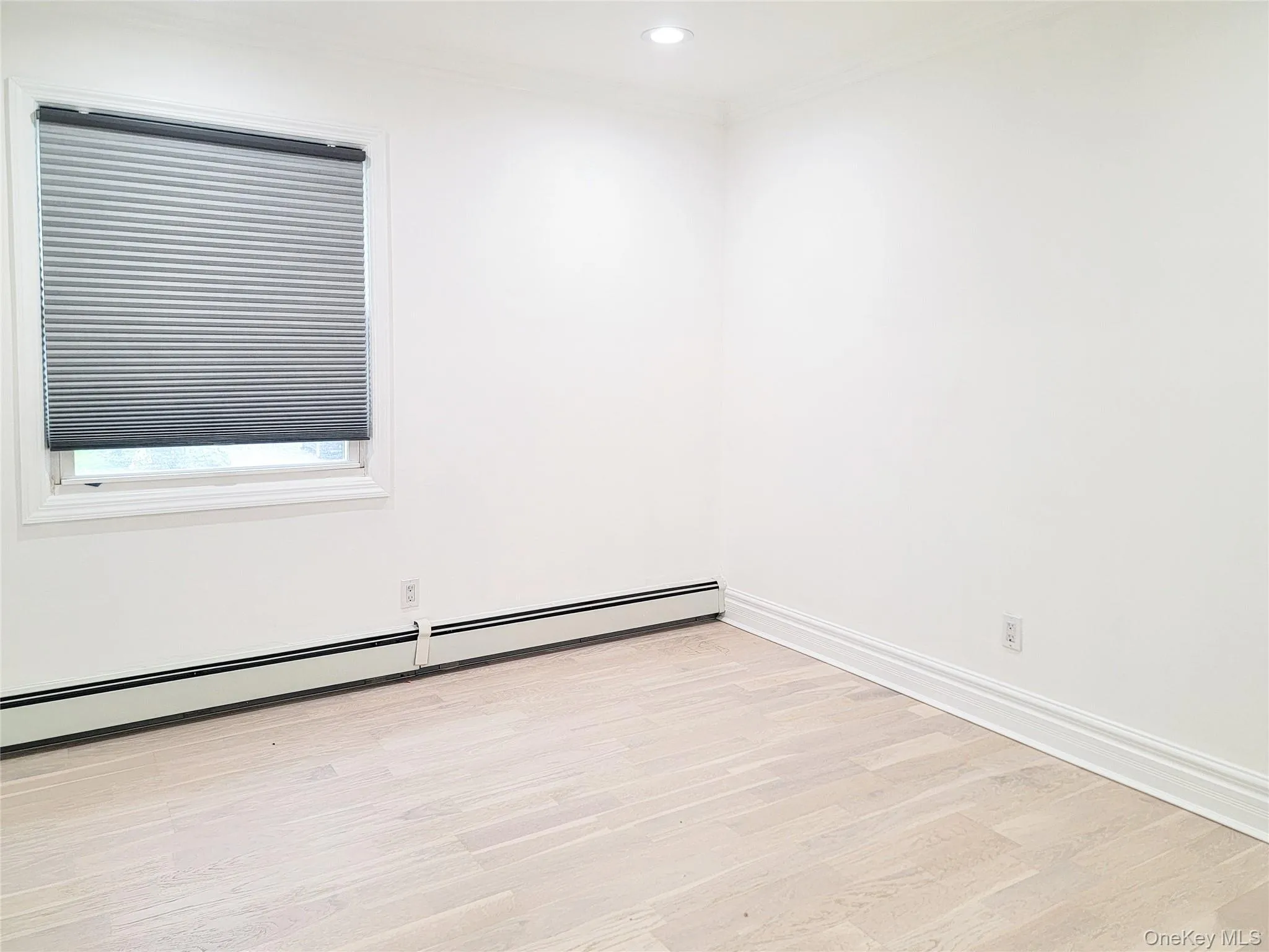 34 Dogwood Road, North Hempstead, NY, 6 Bedrooms Bedrooms, 12 Rooms Rooms,3 BathroomsBathrooms,Residential Lease,For Rent,Dogwood,0,1065117 34 Dogwood Road, North Hempstead, NY, 6 Bedrooms Bedrooms, 12 Rooms Rooms,3 BathroomsBathrooms,Residential Lease,For Rent,Dogwood,0,1065117