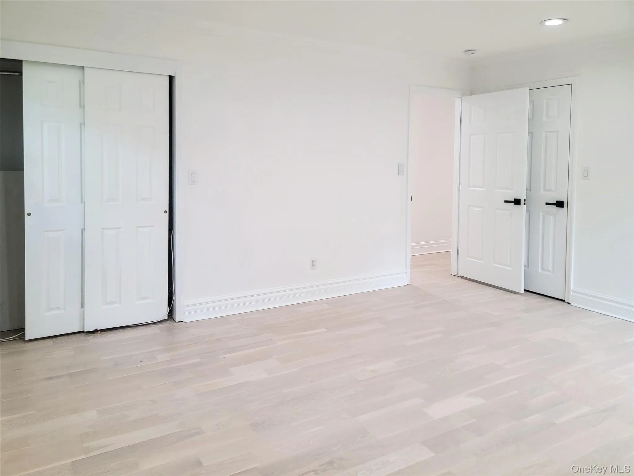 34 Dogwood Road, North Hempstead, NY, 6 Bedrooms Bedrooms, 12 Rooms Rooms,3 BathroomsBathrooms,Residential Lease,For Rent,Dogwood,0,1065117 34 Dogwood Road, North Hempstead, NY, 6 Bedrooms Bedrooms, 12 Rooms Rooms,3 BathroomsBathrooms,Residential Lease,For Rent,Dogwood,0,1065117