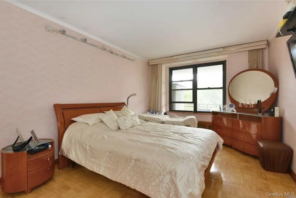 61-15 98 Street, New York, NY, 1 Bedroom Bedrooms, 4 Rooms Rooms,1 BathroomBathrooms,Residential Lease,For Rent,98,0,1065133 61-15 98 Street, New York, NY, 1 Bedroom Bedrooms, 4 Rooms Rooms,1 BathroomBathrooms,Residential Lease,For Rent,98,0,1065133