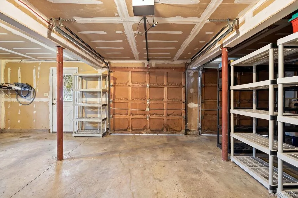 25 Smith Hill Road, Ramapo, NY, 5 Bedrooms Bedrooms, 10 Rooms Rooms,2 BathroomsBathrooms,Residential,For Rent,Smith Hill,0,1065151 25 Smith Hill Road, Ramapo, NY, 5 Bedrooms Bedrooms, 10 Rooms Rooms,2 BathroomsBathrooms,Residential,For Rent,Smith Hill,0,1065151