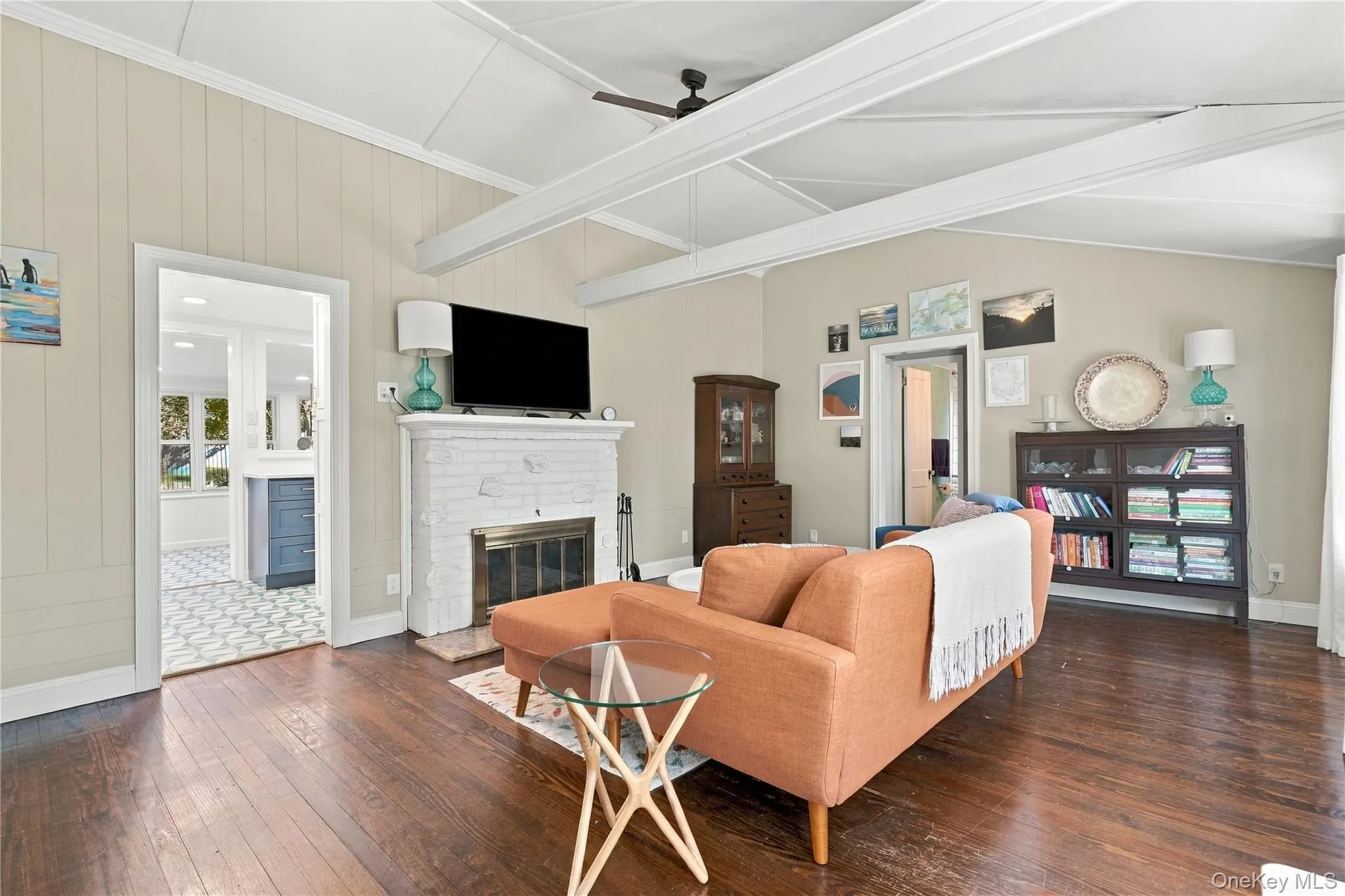 38 Longview Avenue, Brookhaven, NY, 4 Bedrooms Bedrooms, 7 Rooms Rooms,2 BathroomsBathrooms,Residential,For Rent,Longview,0,1065194 38 Longview Avenue, Brookhaven, NY, 4 Bedrooms Bedrooms, 7 Rooms Rooms,2 BathroomsBathrooms,Residential,For Rent,Longview,0,1065194
