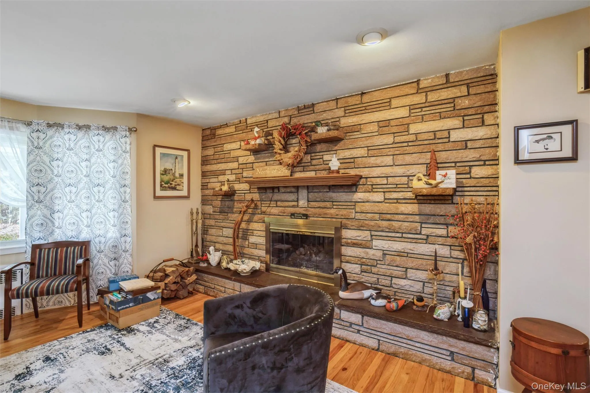 26 Iroquois Avenue, Huntington, NY, 3 Bedrooms Bedrooms, 8 Rooms Rooms,2 BathroomsBathrooms,Residential,For Rent,Iroquois,0,1065196 26 Iroquois Avenue, Huntington, NY, 3 Bedrooms Bedrooms, 8 Rooms Rooms,2 BathroomsBathrooms,Residential,For Rent,Iroquois,0,1065196