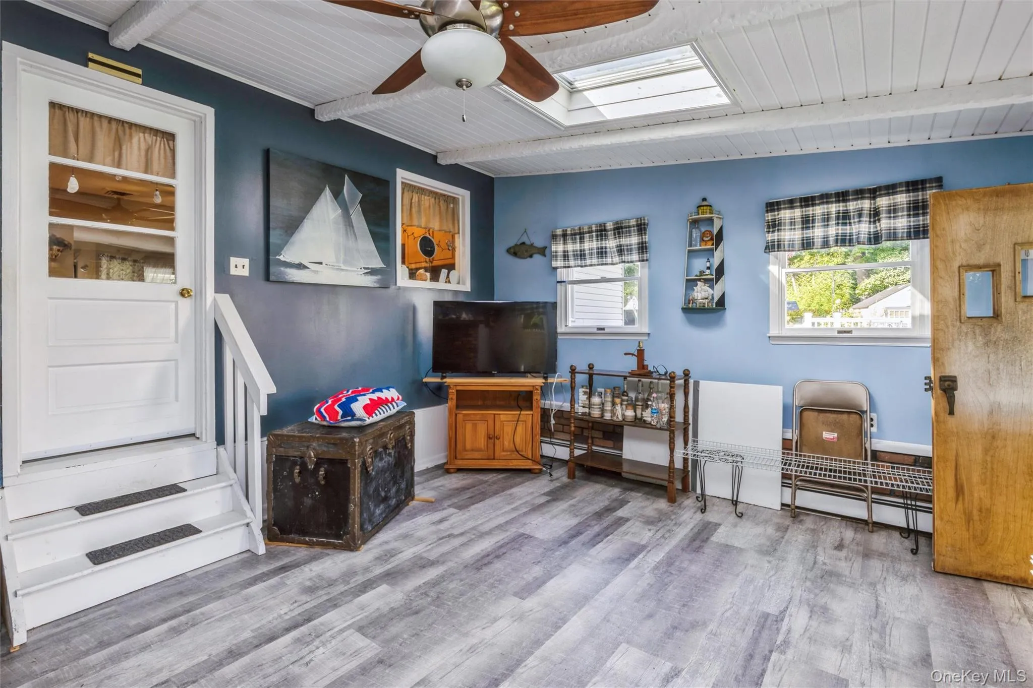 26 Iroquois Avenue, Huntington, NY, 3 Bedrooms Bedrooms, 8 Rooms Rooms,2 BathroomsBathrooms,Residential,For Rent,Iroquois,0,1065196 26 Iroquois Avenue, Huntington, NY, 3 Bedrooms Bedrooms, 8 Rooms Rooms,2 BathroomsBathrooms,Residential,For Rent,Iroquois,0,1065196