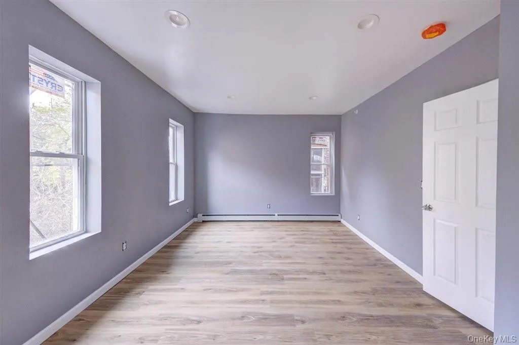 93 Lander Street, Newburgh (city), NY , With , 1 Bedroom , and , 4 Room , 1 Bathroom , For , Residential Lease , For Rent , 1065199 , MLSID,1065199 93 Lander Street, Newburgh (city), NY , With , 1 Bedroom , and , 4 Room , 1 Bathroom , For , Residential Lease , For Rent , 1065199 , MLSID,1065199