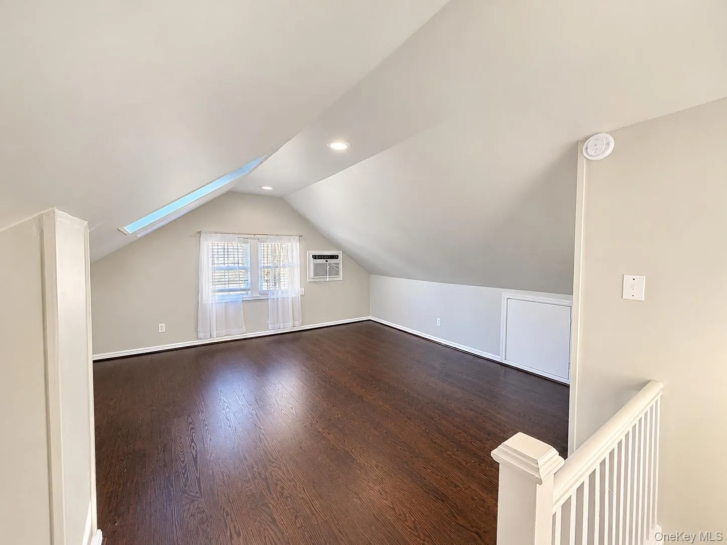 53 Harvard Street, North Hempstead, NY , With , 2 Bedroom , and , 4 Room , 1 Bathroom , For , Residential Lease , For Rent , 1065206 , MLSID,1065206 53 Harvard Street, North Hempstead, NY , With , 2 Bedroom , and , 4 Room , 1 Bathroom , For , Residential Lease , For Rent , 1065206 , MLSID,1065206