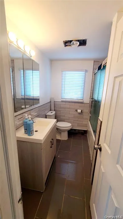 623 Nimrod Court, Babylon, NY, 3 Bedrooms Bedrooms, 6 Rooms Rooms,1 BathroomBathrooms,Residential,For Rent,Nimrod,0,1065212 623 Nimrod Court, Babylon, NY, 3 Bedrooms Bedrooms, 6 Rooms Rooms,1 BathroomBathrooms,Residential,For Rent,Nimrod,0,1065212