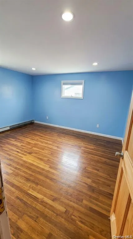 623 Nimrod Court, Babylon, NY, 3 Bedrooms Bedrooms, 6 Rooms Rooms,1 BathroomBathrooms,Residential,For Rent,Nimrod,0,1065212 623 Nimrod Court, Babylon, NY, 3 Bedrooms Bedrooms, 6 Rooms Rooms,1 BathroomBathrooms,Residential,For Rent,Nimrod,0,1065212