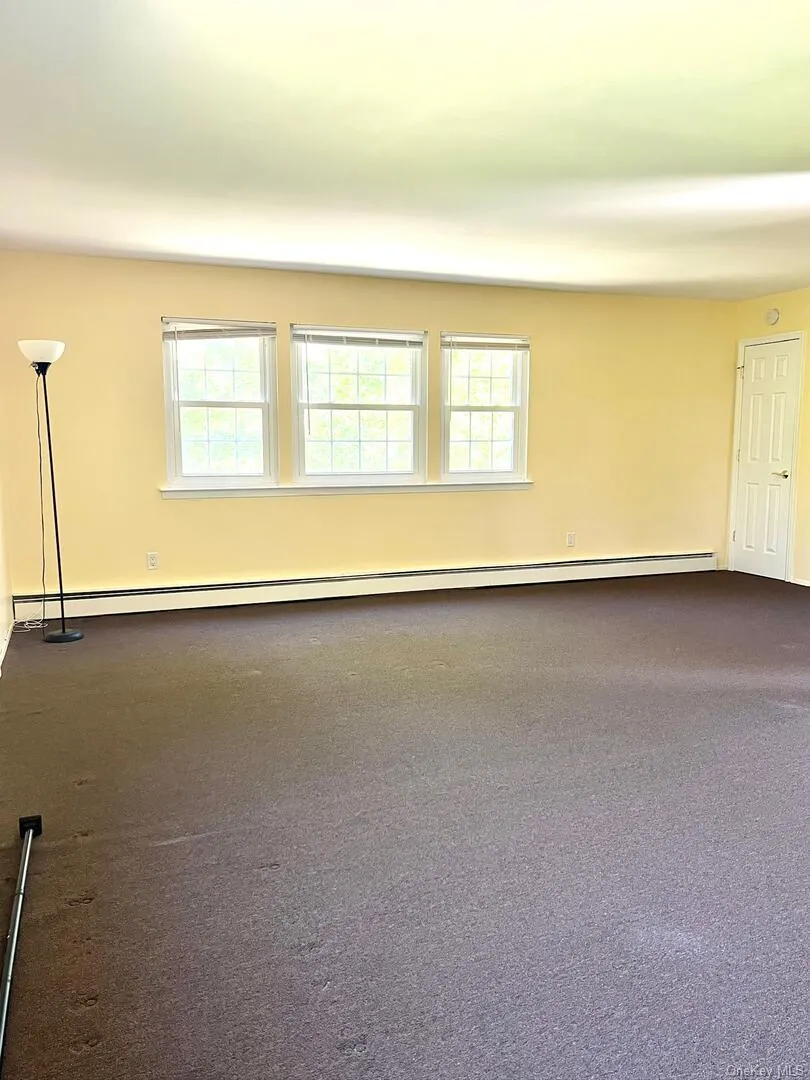 66-68 Hawthorne, Islip, NY, 3 Bedrooms Bedrooms, 4 Rooms Rooms,1 BathroomBathrooms,Residential Lease,For Rent,Hawthorne,0,1065240 66-68 Hawthorne, Islip, NY, 3 Bedrooms Bedrooms, 4 Rooms Rooms,1 BathroomBathrooms,Residential Lease,For Rent,Hawthorne,0,1065240