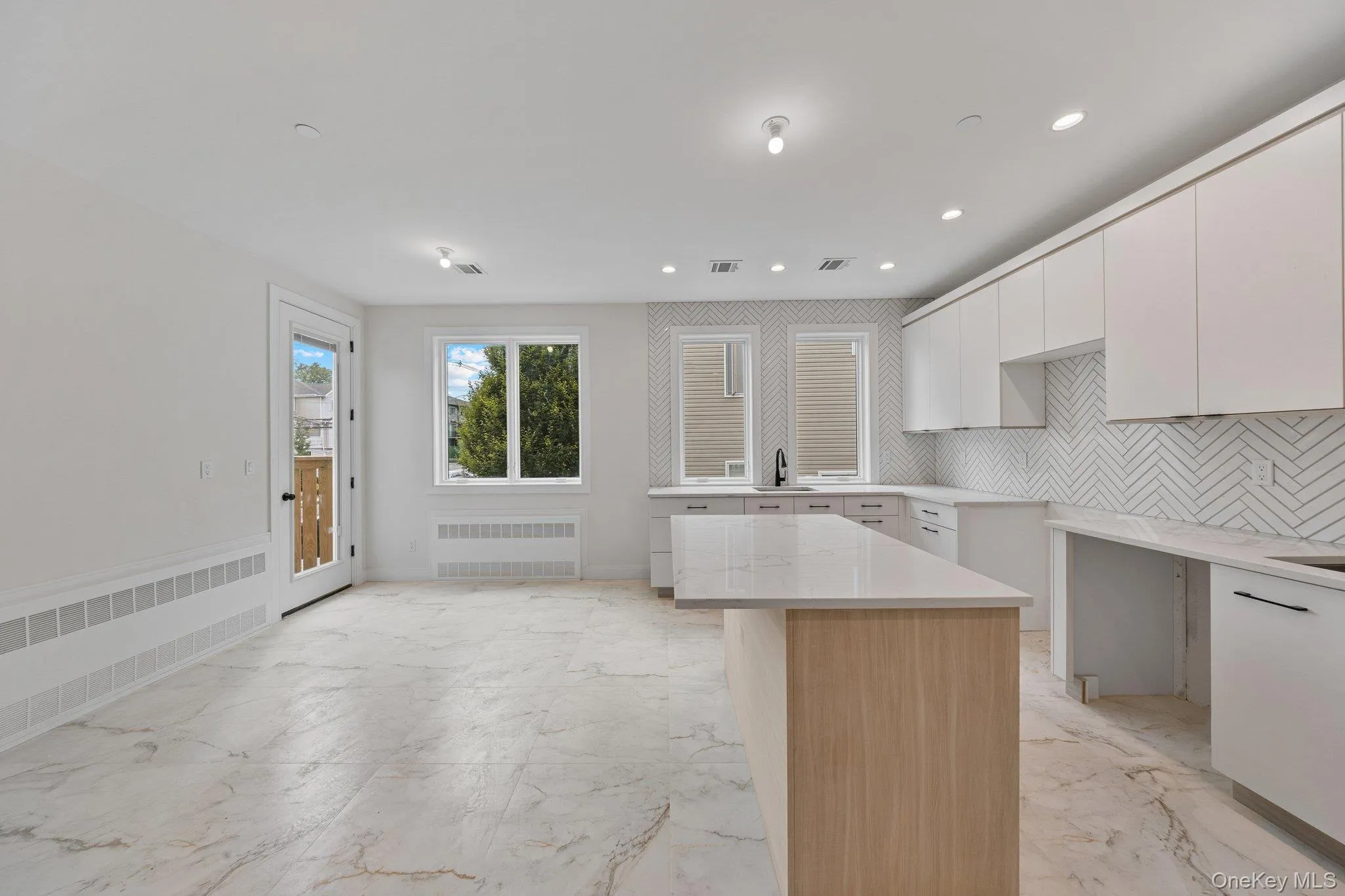 470 Central Avenue, Ramapo, NY, 5 Bedrooms Bedrooms, 9 Rooms Rooms,2 BathroomsBathrooms,Residential,For Rent,Central,0,1065277 470 Central Avenue, Ramapo, NY, 5 Bedrooms Bedrooms, 9 Rooms Rooms,2 BathroomsBathrooms,Residential,For Rent,Central,0,1065277