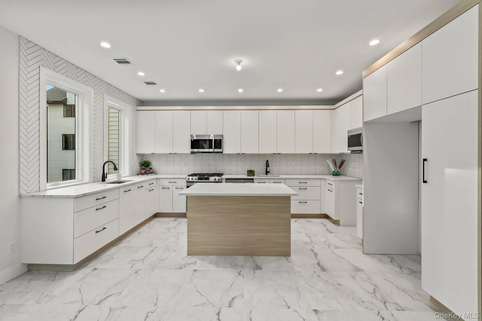470 Central Avenue, Ramapo, NY, 5 Bedrooms Bedrooms, 9 Rooms Rooms,2 BathroomsBathrooms,Residential,For Rent,Central,0,1065277 470 Central Avenue, Ramapo, NY, 5 Bedrooms Bedrooms, 9 Rooms Rooms,2 BathroomsBathrooms,Residential,For Rent,Central,0,1065277