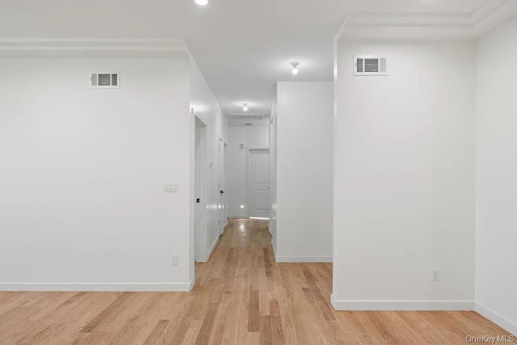 36 Calvert Drive, Ramapo, NY, 4 Bedrooms Bedrooms, 7 Rooms Rooms,2 BathroomsBathrooms,Residential,For Rent,Calvert,0,1065282 36 Calvert Drive, Ramapo, NY, 4 Bedrooms Bedrooms, 7 Rooms Rooms,2 BathroomsBathrooms,Residential,For Rent,Calvert,0,1065282