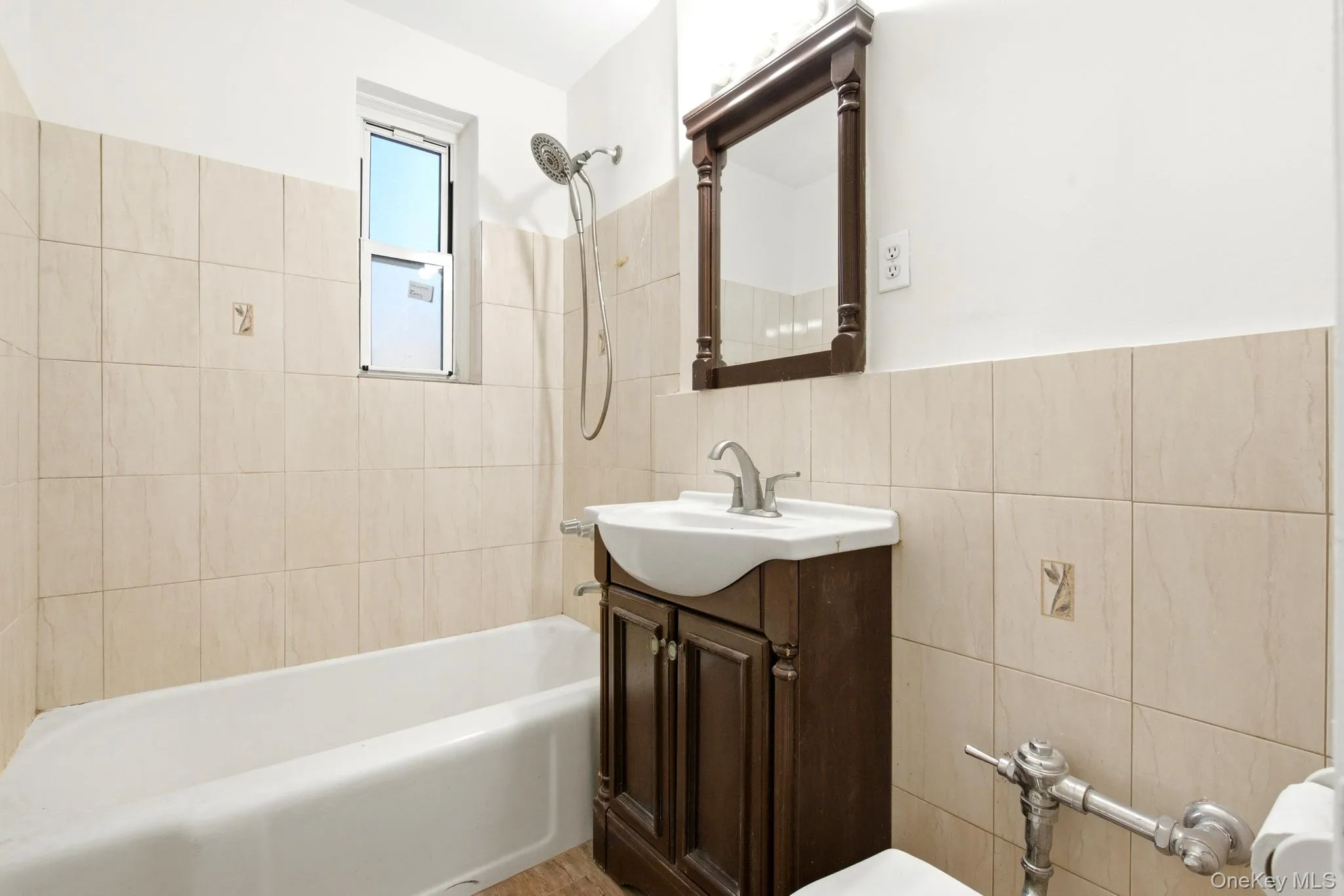 110-20 71st Avenue, New York, NY, 1 Bedroom Bedrooms, 4 Rooms Rooms,1 BathroomBathrooms,Residential,For Rent,71st,0,1065290 110-20 71st Avenue, New York, NY, 1 Bedroom Bedrooms, 4 Rooms Rooms,1 BathroomBathrooms,Residential,For Rent,71st,0,1065290