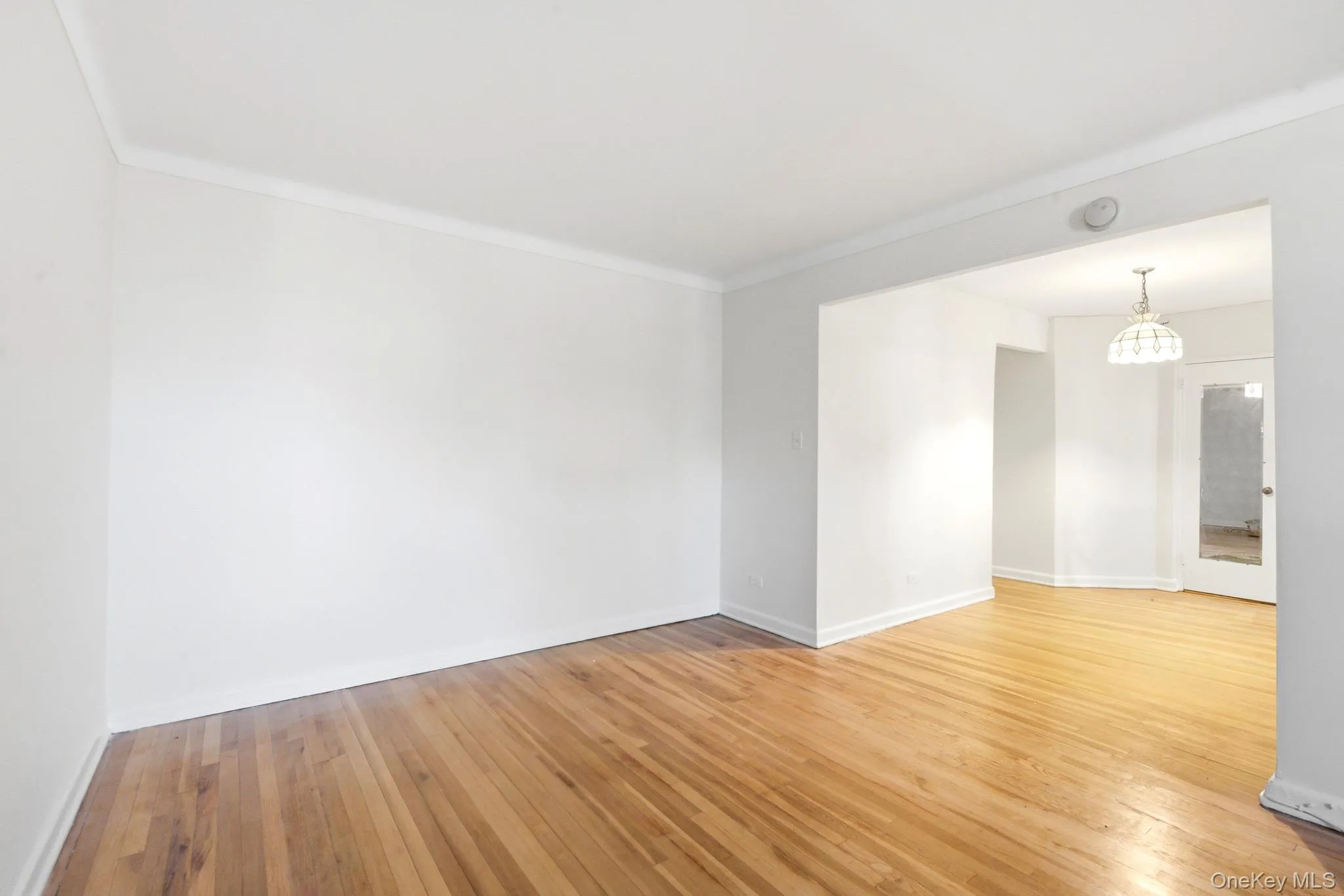 110-20 71st Avenue, New York, NY, 1 Bedroom Bedrooms, 4 Rooms Rooms,1 BathroomBathrooms,Residential,For Rent,71st,0,1065290 110-20 71st Avenue, New York, NY, 1 Bedroom Bedrooms, 4 Rooms Rooms,1 BathroomBathrooms,Residential,For Rent,71st,0,1065290