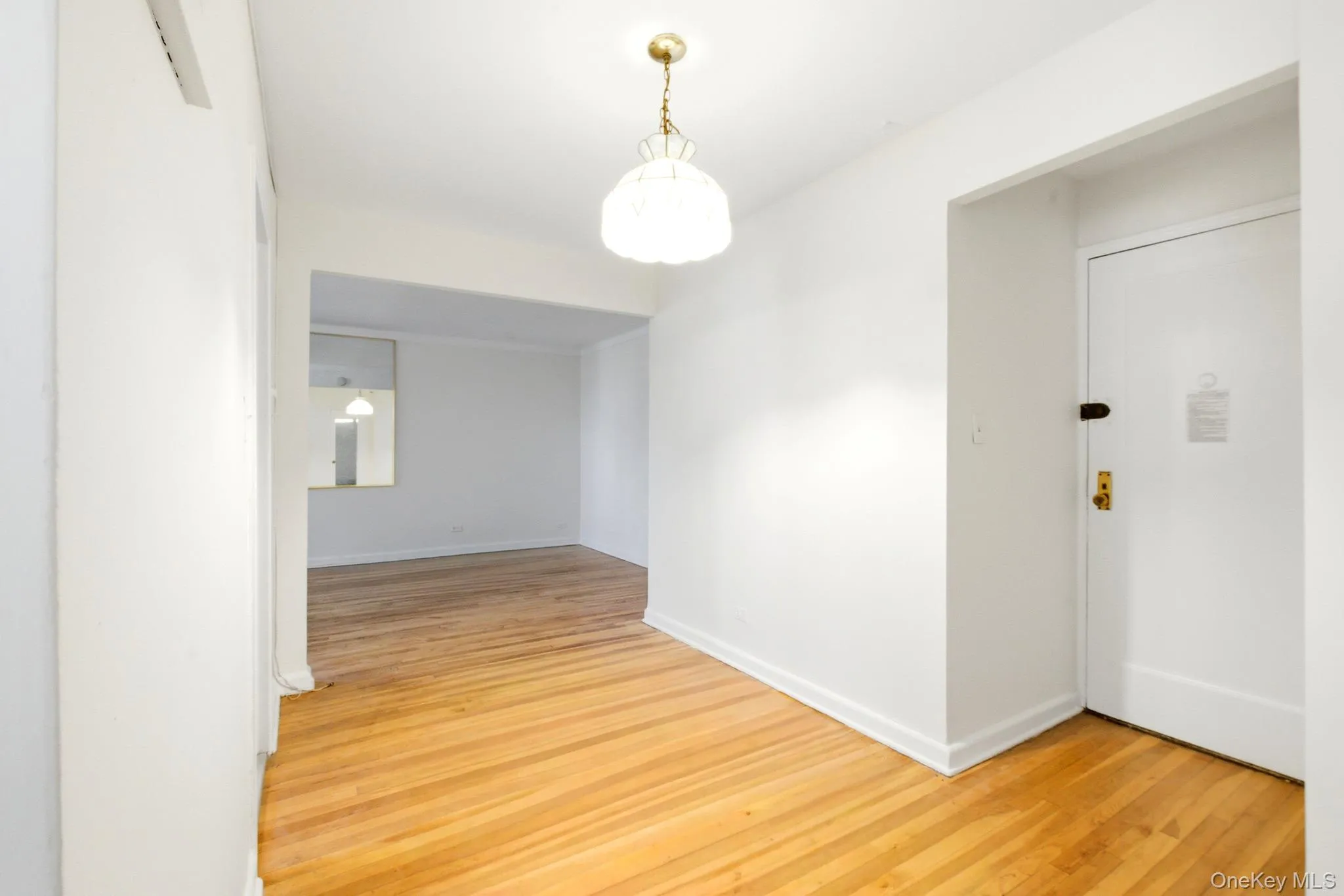 110-20 71st Avenue, New York, NY, 1 Bedroom Bedrooms, 4 Rooms Rooms,1 BathroomBathrooms,Residential,For Rent,71st,0,1065290 110-20 71st Avenue, New York, NY, 1 Bedroom Bedrooms, 4 Rooms Rooms,1 BathroomBathrooms,Residential,For Rent,71st,0,1065290