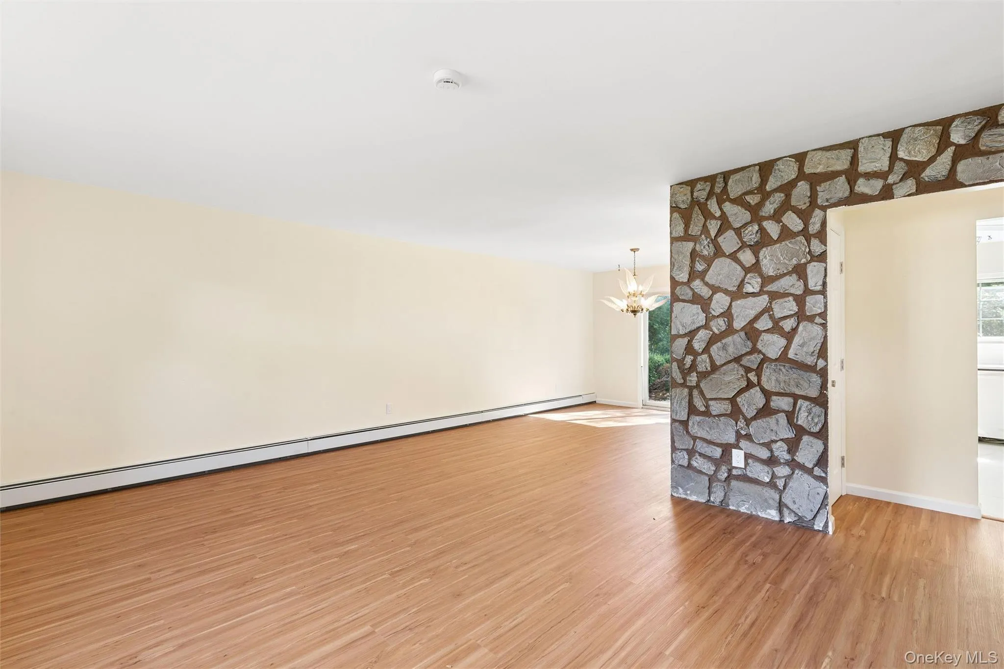115 Rosemont Avenue, Brookhaven, NY, 4 Bedrooms Bedrooms, 7 Rooms Rooms,2 BathroomsBathrooms,Residential,For Rent,Rosemont,0,1065297 115 Rosemont Avenue, Brookhaven, NY, 4 Bedrooms Bedrooms, 7 Rooms Rooms,2 BathroomsBathrooms,Residential,For Rent,Rosemont,0,1065297