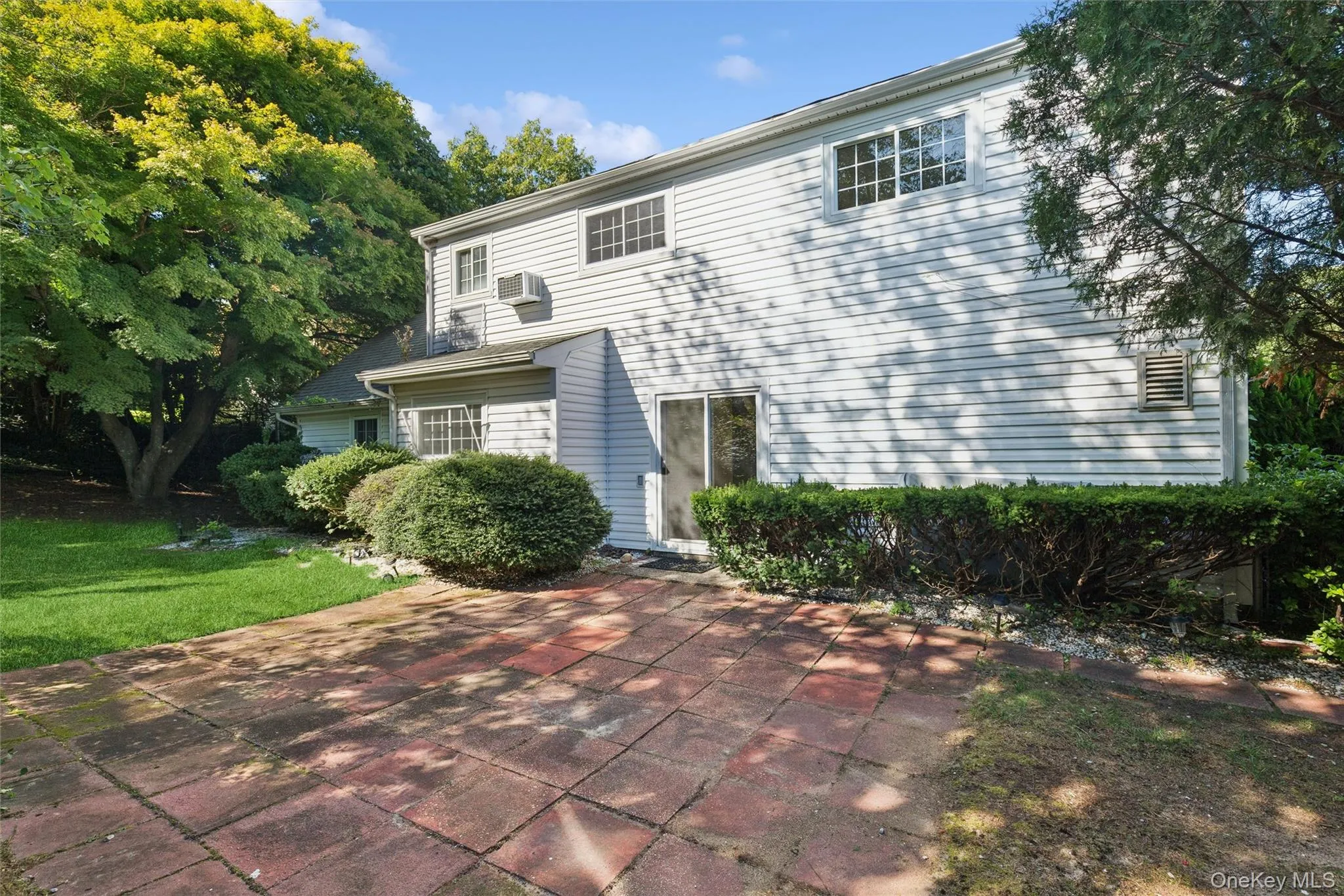 115 Rosemont Avenue, Brookhaven, NY, 4 Bedrooms Bedrooms, 7 Rooms Rooms,2 BathroomsBathrooms,Residential,For Rent,Rosemont,0,1065297 115 Rosemont Avenue, Brookhaven, NY, 4 Bedrooms Bedrooms, 7 Rooms Rooms,2 BathroomsBathrooms,Residential,For Rent,Rosemont,0,1065297