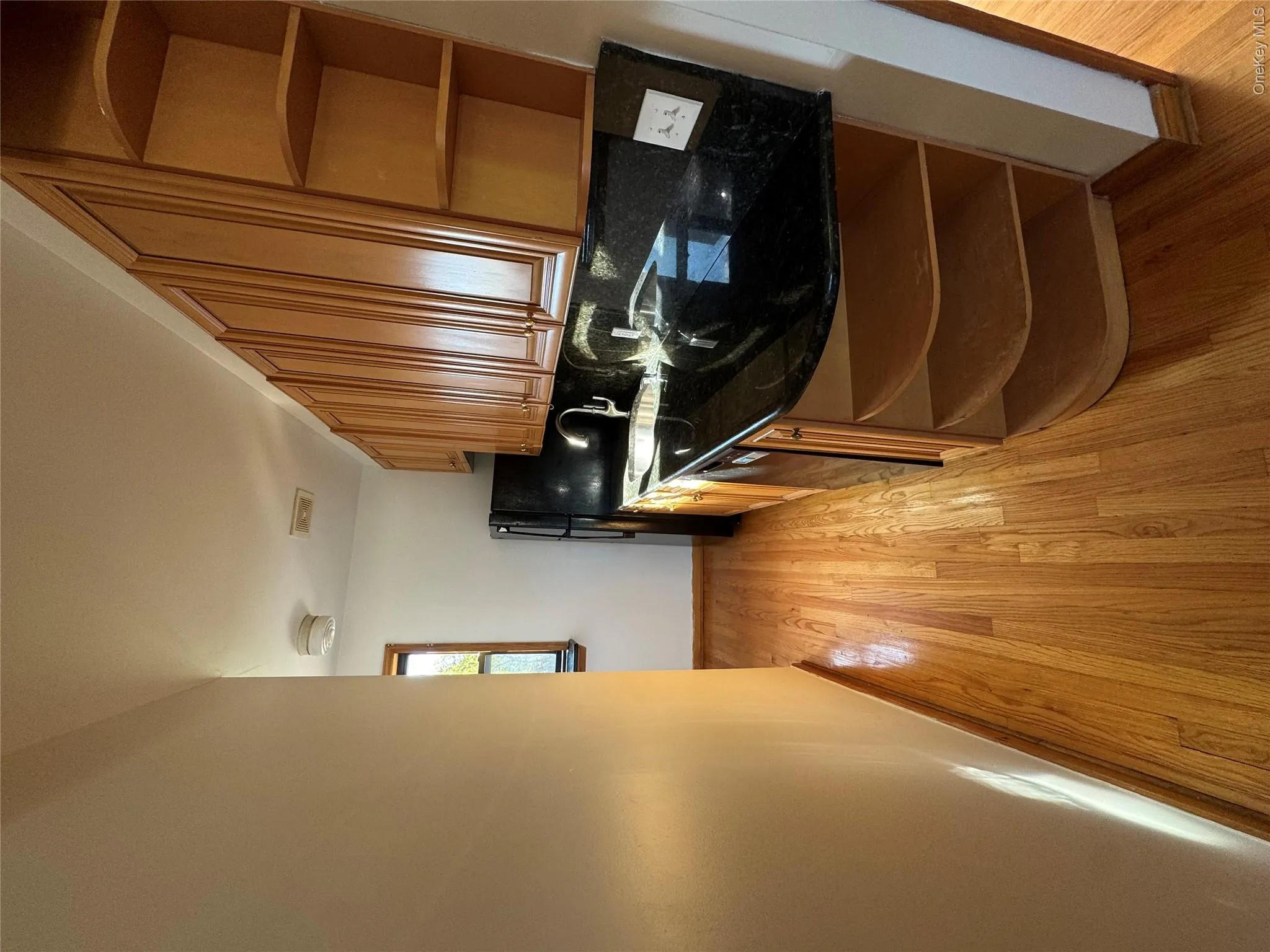 71-16 66th Drive, New York, NY , With , 5 Bedroom , and , 6 Room , 1 Bathroom , For , Residential Lease , For Rent , 1065298 , MLSID,1065298 71-16 66th Drive, New York, NY , With , 5 Bedroom , and , 6 Room , 1 Bathroom , For , Residential Lease , For Rent , 1065298 , MLSID,1065298