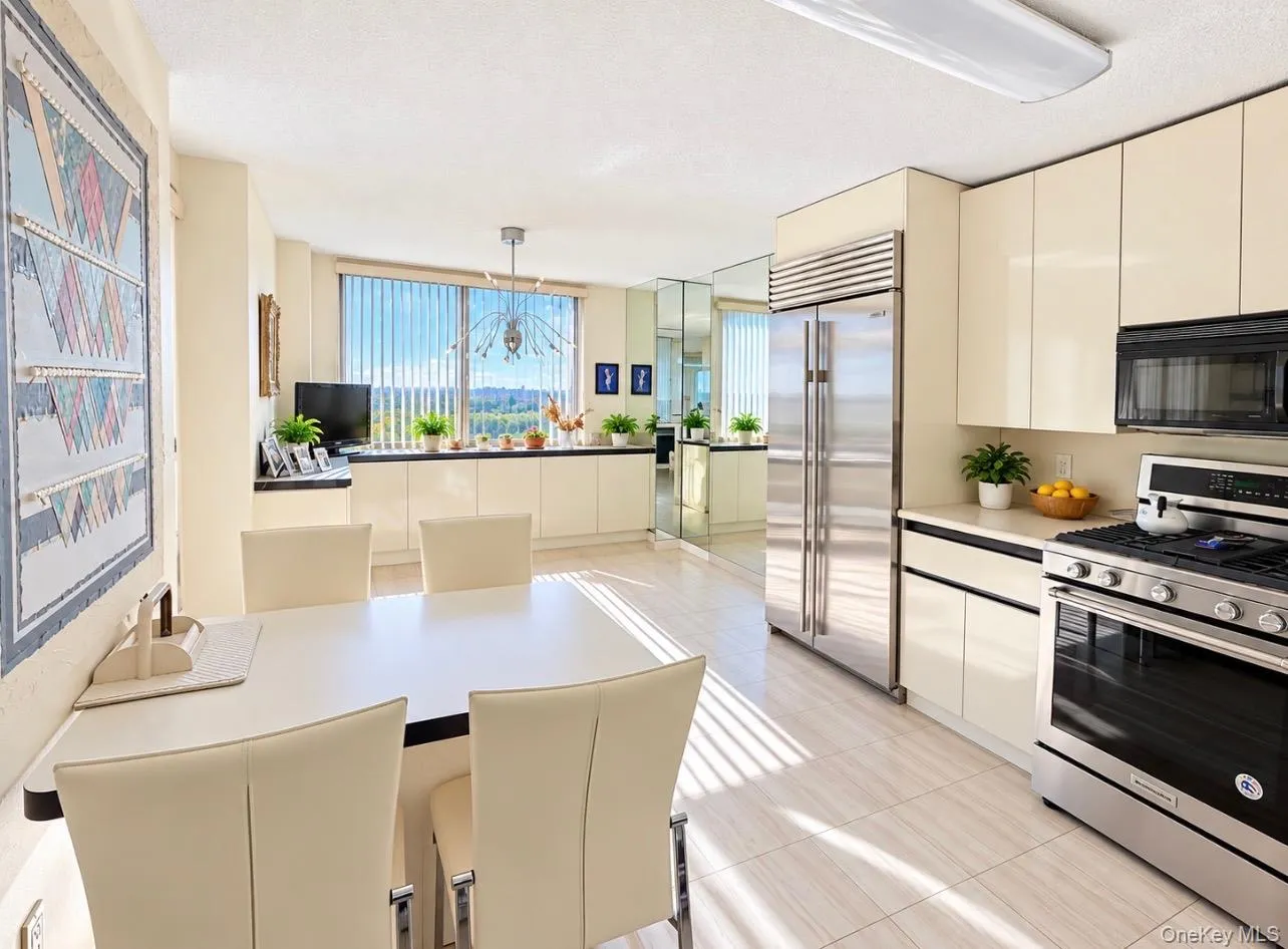 1 Bay Club Drive, New York, NY, 2 Bedrooms Bedrooms, 5 Rooms Rooms,2 BathroomsBathrooms,Residential,For Rent,Bay Club,0,1065313 1 Bay Club Drive, New York, NY, 2 Bedrooms Bedrooms, 5 Rooms Rooms,2 BathroomsBathrooms,Residential,For Rent,Bay Club,0,1065313