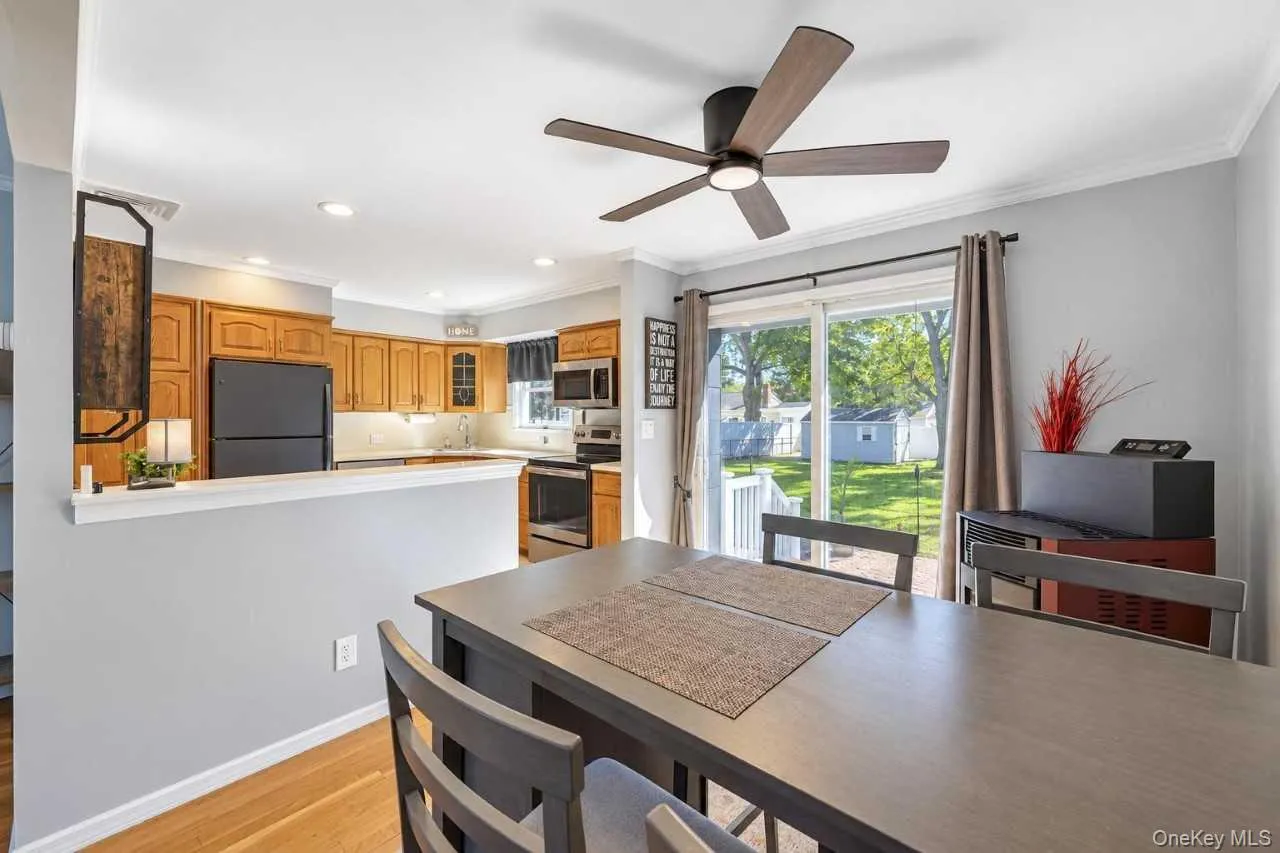 48 Prairie Drive, Babylon, NY, 4 Bedrooms Bedrooms, 8 Rooms Rooms,2 BathroomsBathrooms,Residential,For Rent,Prairie,0,1065317 48 Prairie Drive, Babylon, NY, 4 Bedrooms Bedrooms, 8 Rooms Rooms,2 BathroomsBathrooms,Residential,For Rent,Prairie,0,1065317
