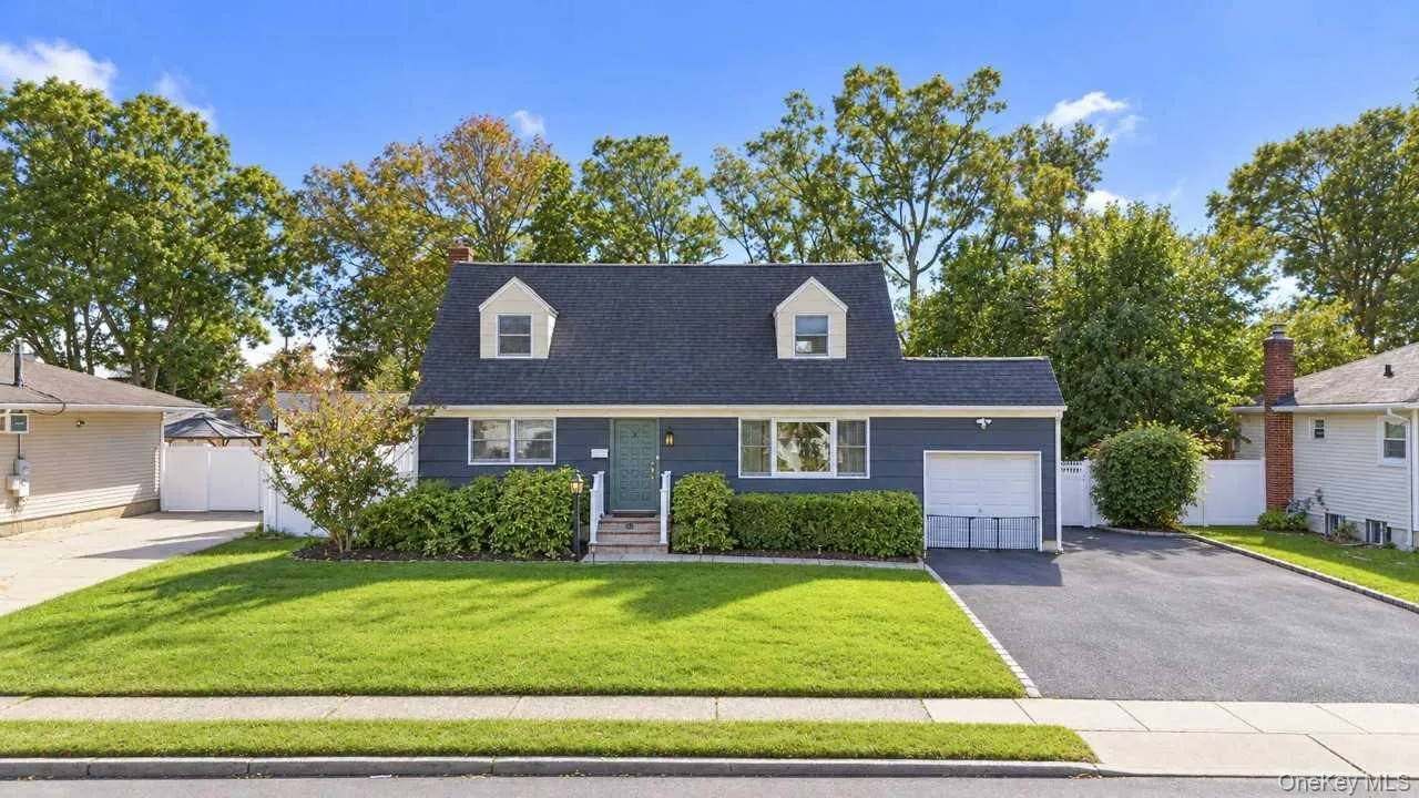 48 Prairie Drive, Babylon, NY, 4 Bedrooms Bedrooms, 8 Rooms Rooms,2 BathroomsBathrooms,Residential,For Rent,Prairie,0,1065317 48 Prairie Drive, Babylon, NY, 4 Bedrooms Bedrooms, 8 Rooms Rooms,2 BathroomsBathrooms,Residential,For Rent,Prairie,0,1065317