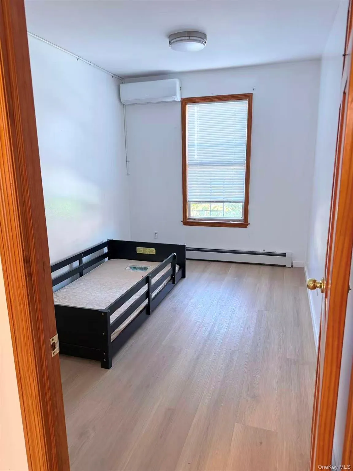 41-07 Bowne, New York, NY, 1 Bedroom Bedrooms, 4 Rooms Rooms,1 BathroomBathrooms,Residential Lease,For Rent,Bowne,0,1065327 41-07 Bowne, New York, NY, 1 Bedroom Bedrooms, 4 Rooms Rooms,1 BathroomBathrooms,Residential Lease,For Rent,Bowne,0,1065327