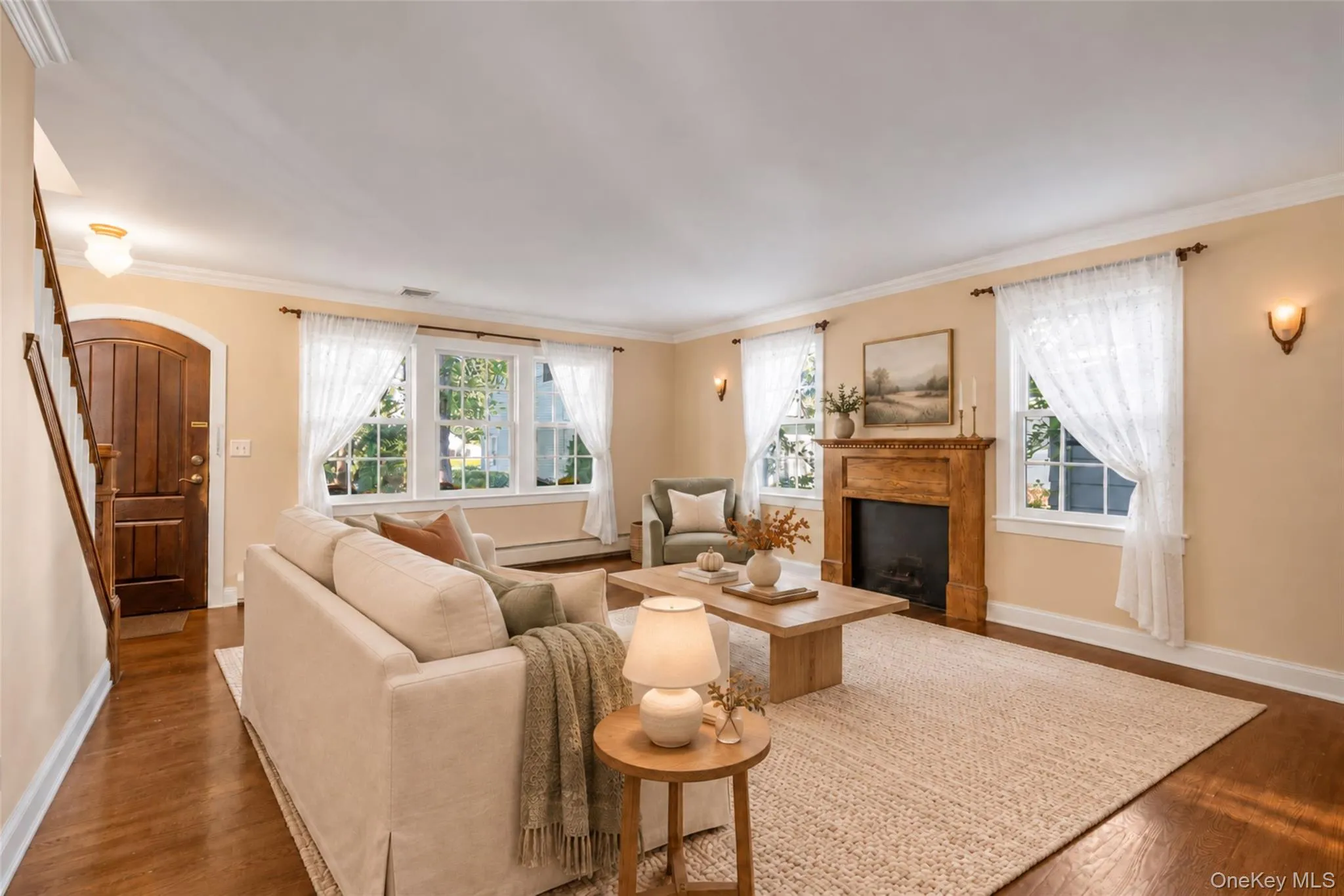 236 Cleveland Drive, Huntington, NY, 3 Bedrooms Bedrooms, 6 Rooms Rooms,2 BathroomsBathrooms,Residential,For Rent,Cleveland,0,1065328 236 Cleveland Drive, Huntington, NY, 3 Bedrooms Bedrooms, 6 Rooms Rooms,2 BathroomsBathrooms,Residential,For Rent,Cleveland,0,1065328