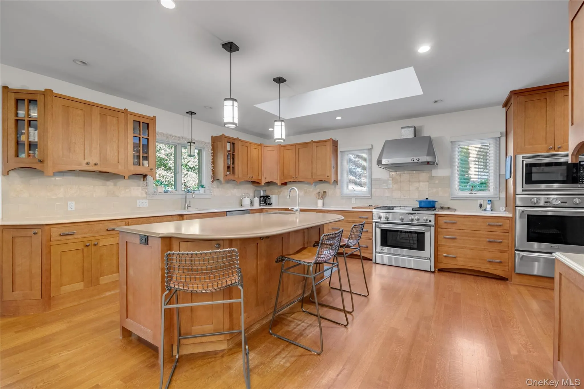 13 Vista Way, North Hempstead, NY, 4 Bedrooms Bedrooms, 9 Rooms Rooms,2 BathroomsBathrooms,Residential,For Rent,Vista,0,1065339 13 Vista Way, North Hempstead, NY, 4 Bedrooms Bedrooms, 9 Rooms Rooms,2 BathroomsBathrooms,Residential,For Rent,Vista,0,1065339