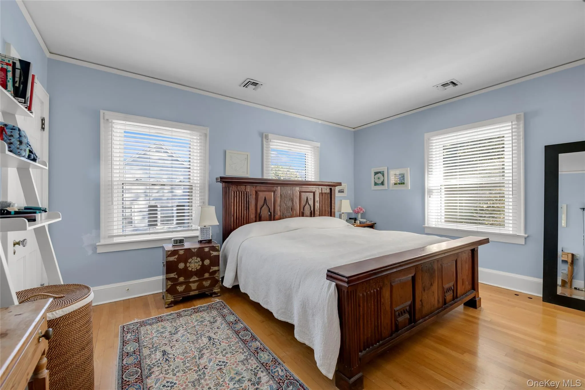13 Vista Way, North Hempstead, NY, 4 Bedrooms Bedrooms, 9 Rooms Rooms,2 BathroomsBathrooms,Residential,For Rent,Vista,0,1065339 13 Vista Way, North Hempstead, NY, 4 Bedrooms Bedrooms, 9 Rooms Rooms,2 BathroomsBathrooms,Residential,For Rent,Vista,0,1065339