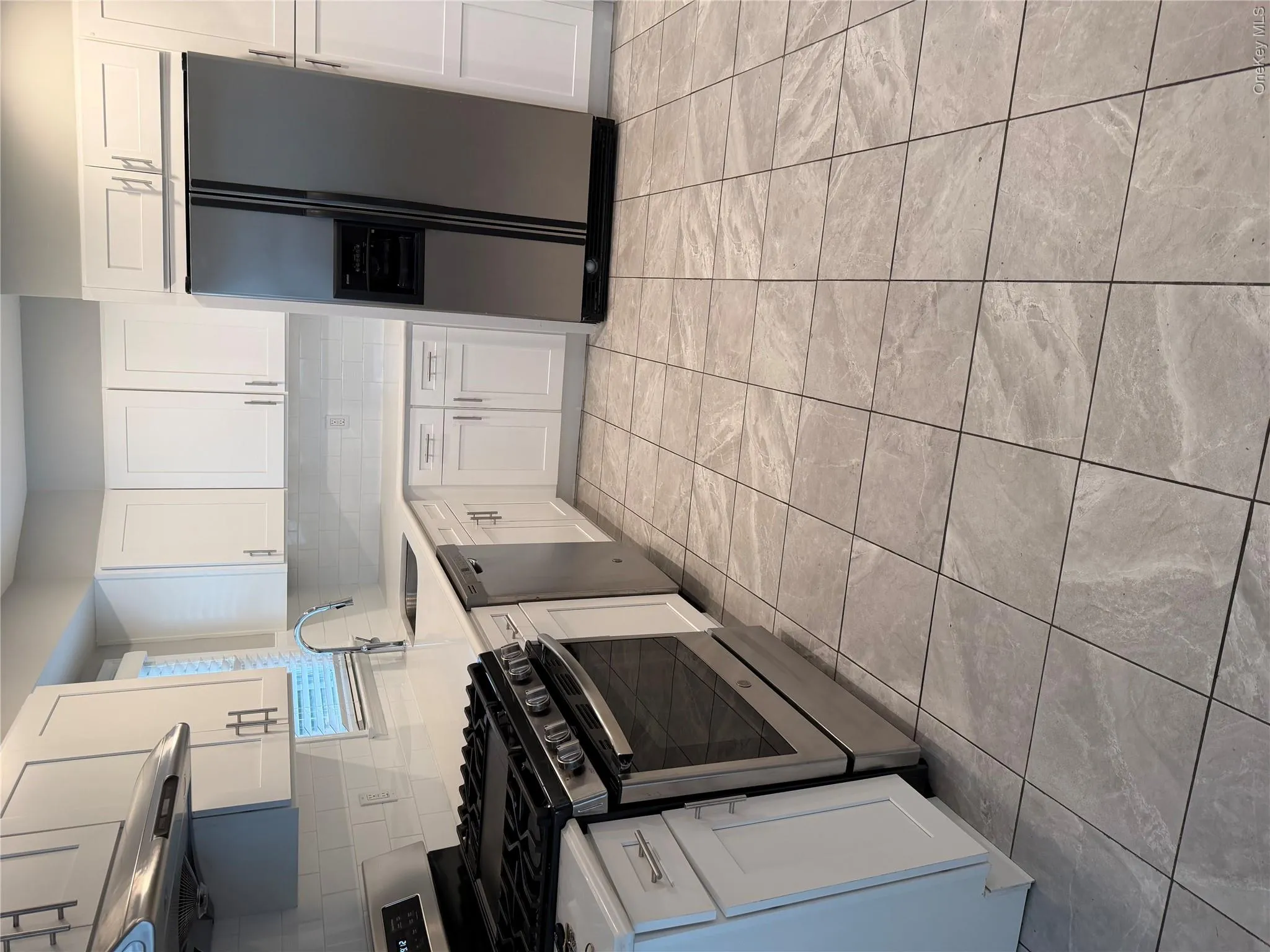 189 Lockwood Avenue, Yonkers, NY , With , 3 Bedroom , and , 5 Room , 1 Bathroom , For , Residential Lease , For Rent , 1065383 , MLSID,1065383 189 Lockwood Avenue, Yonkers, NY , With , 3 Bedroom , and , 5 Room , 1 Bathroom , For , Residential Lease , For Rent , 1065383 , MLSID,1065383