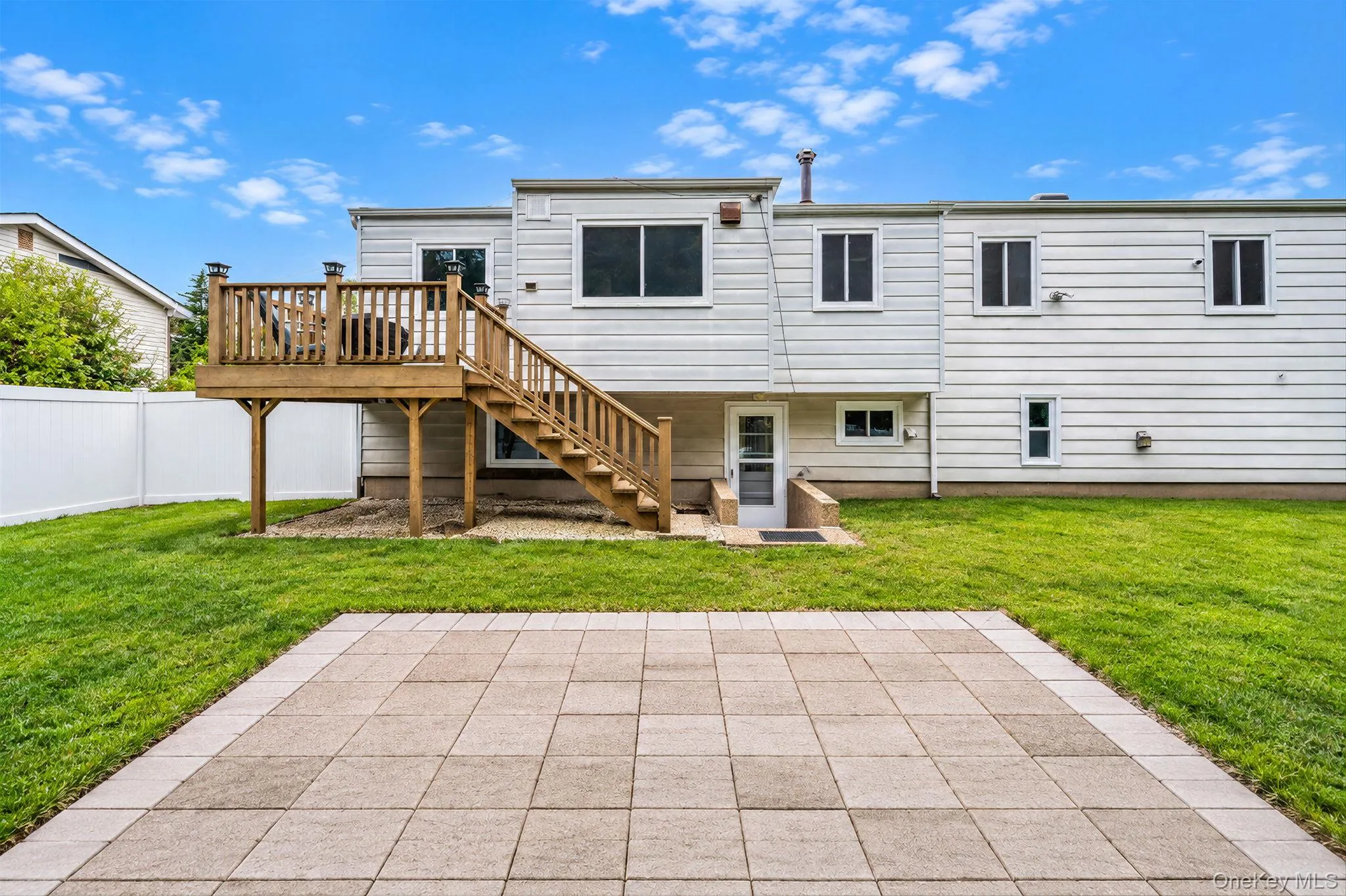 9 Thorman Lane, Babylon, NY, 5 Bedrooms Bedrooms, 9 Rooms Rooms,2 BathroomsBathrooms,Residential,For Rent,Thorman,0,1065387 9 Thorman Lane, Babylon, NY, 5 Bedrooms Bedrooms, 9 Rooms Rooms,2 BathroomsBathrooms,Residential,For Rent,Thorman,0,1065387