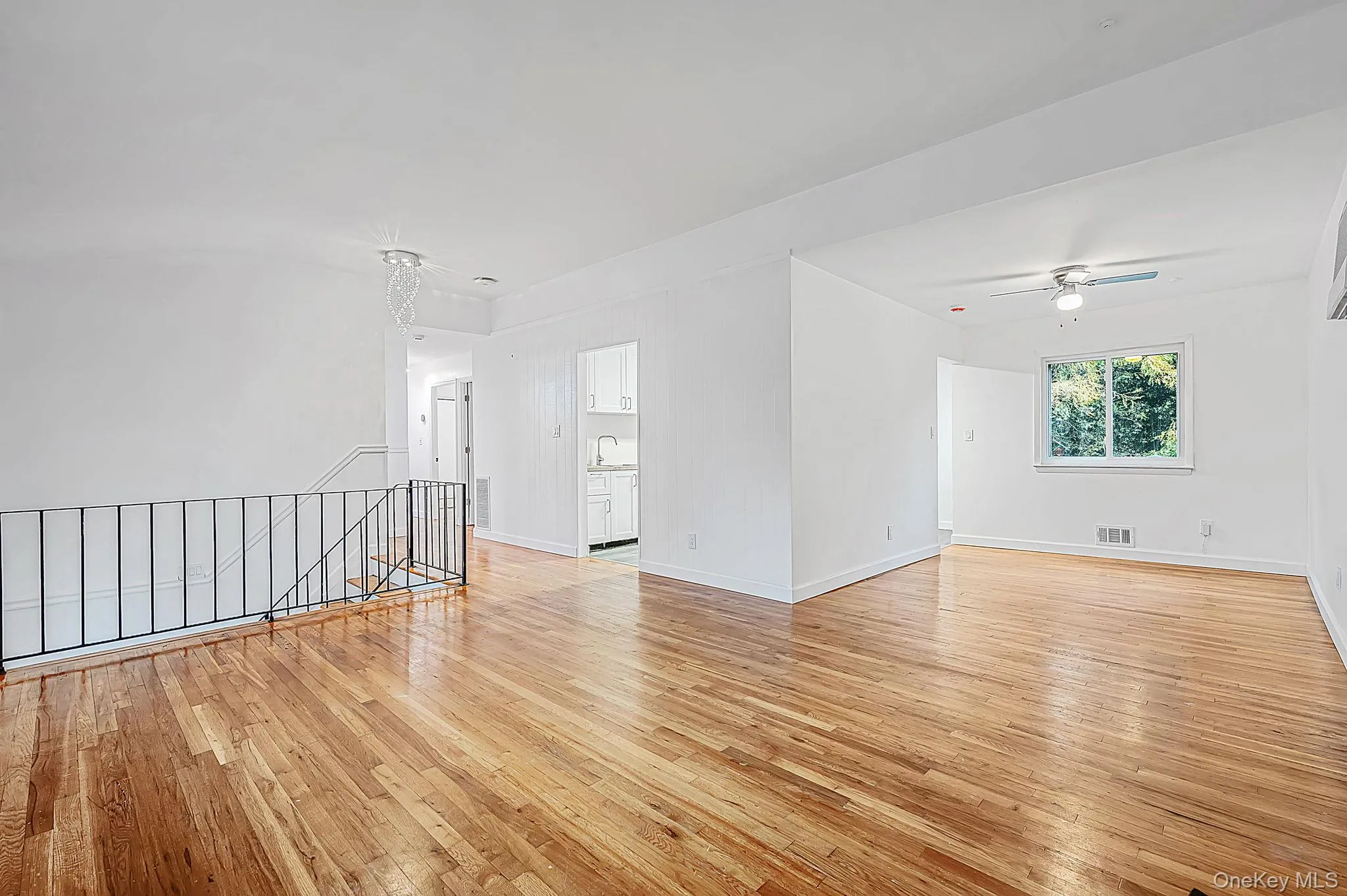 9 Thorman Lane, Babylon, NY, 5 Bedrooms Bedrooms, 9 Rooms Rooms,2 BathroomsBathrooms,Residential,For Rent,Thorman,0,1065387 9 Thorman Lane, Babylon, NY, 5 Bedrooms Bedrooms, 9 Rooms Rooms,2 BathroomsBathrooms,Residential,For Rent,Thorman,0,1065387