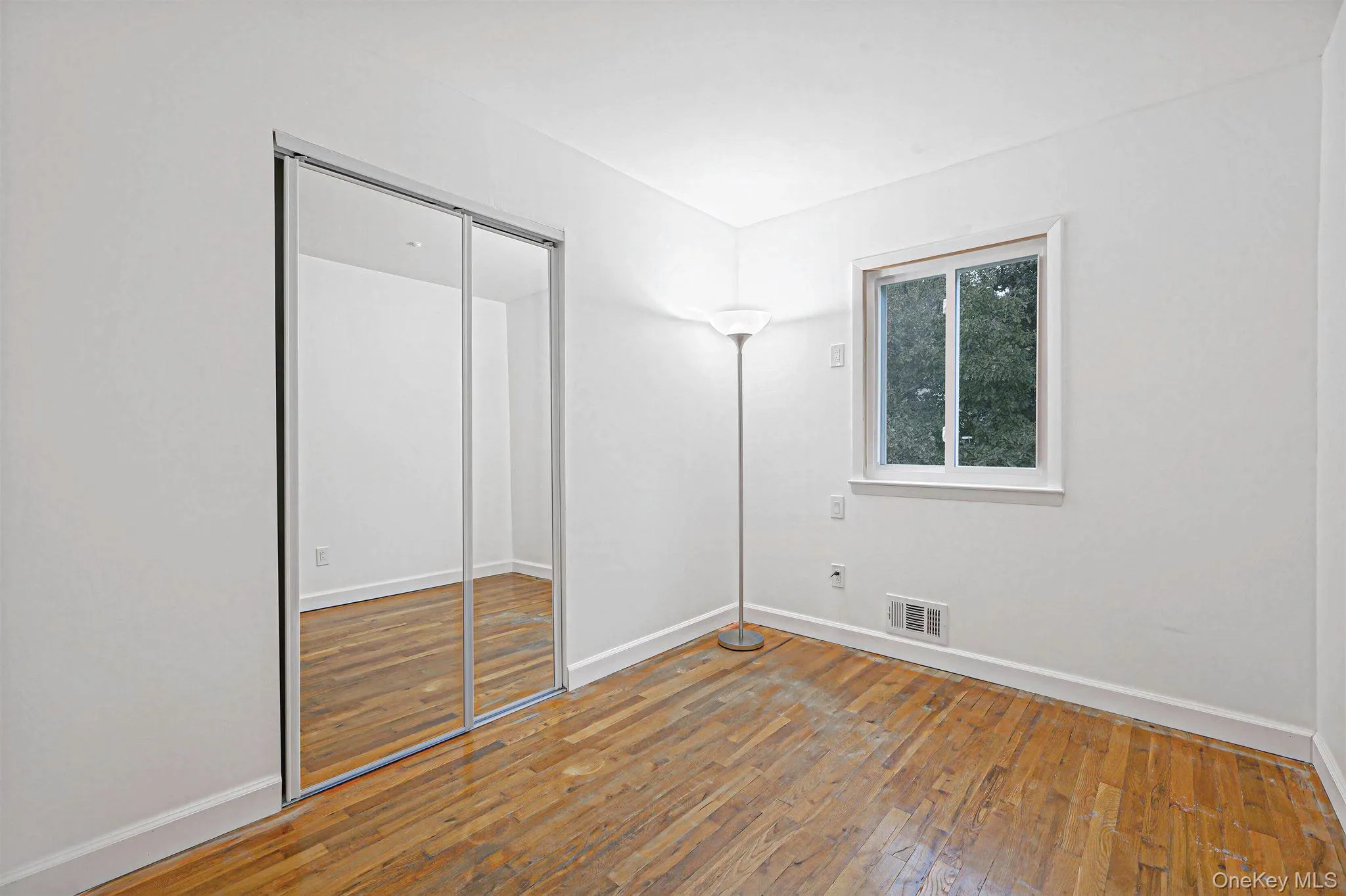 9 Thorman Lane, Babylon, NY, 5 Bedrooms Bedrooms, 9 Rooms Rooms,2 BathroomsBathrooms,Residential,For Rent,Thorman,0,1065387 9 Thorman Lane, Babylon, NY, 5 Bedrooms Bedrooms, 9 Rooms Rooms,2 BathroomsBathrooms,Residential,For Rent,Thorman,0,1065387