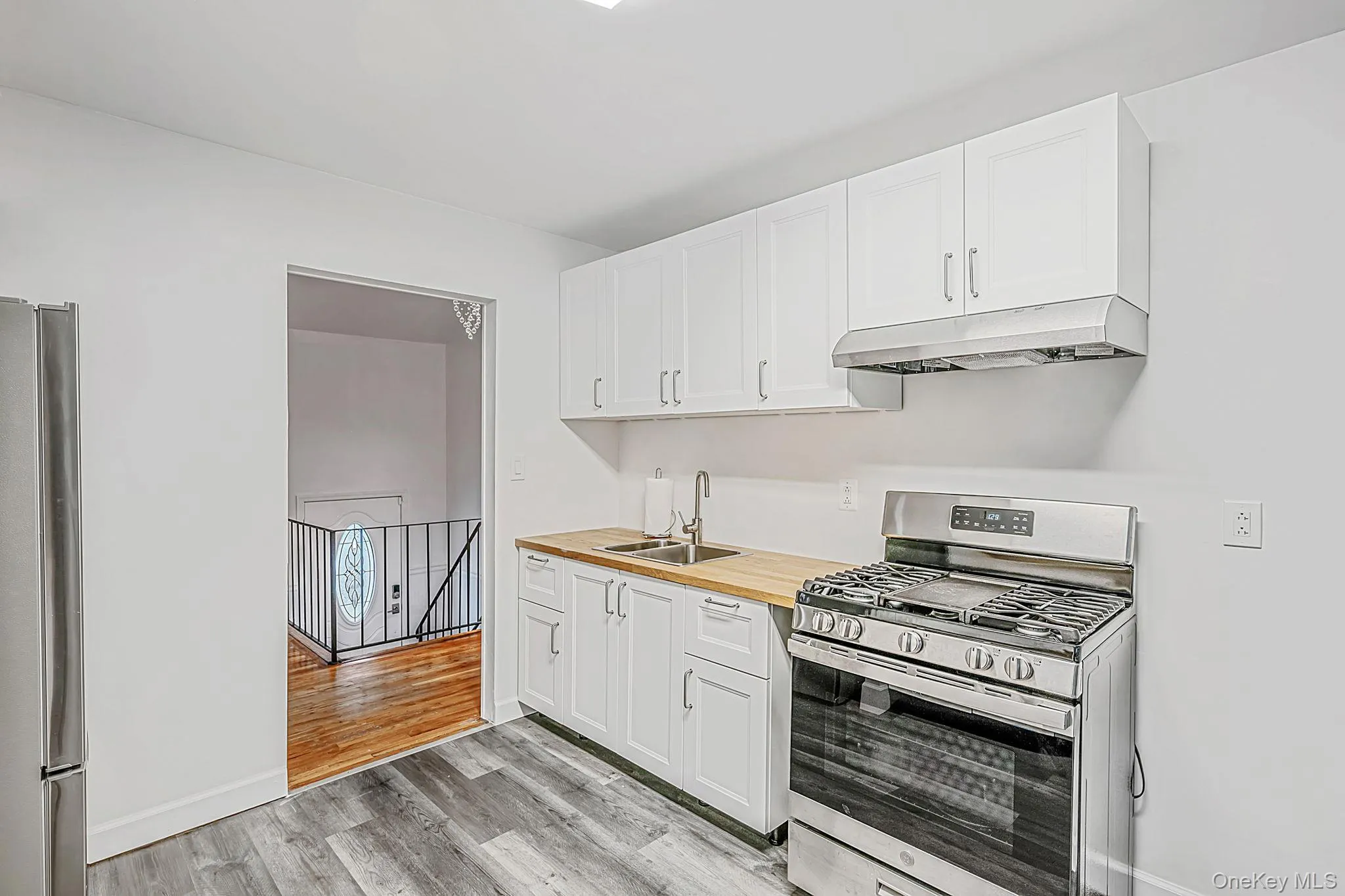 9 Thorman Lane, Babylon, NY, 5 Bedrooms Bedrooms, 9 Rooms Rooms,2 BathroomsBathrooms,Residential,For Rent,Thorman,0,1065387 9 Thorman Lane, Babylon, NY, 5 Bedrooms Bedrooms, 9 Rooms Rooms,2 BathroomsBathrooms,Residential,For Rent,Thorman,0,1065387