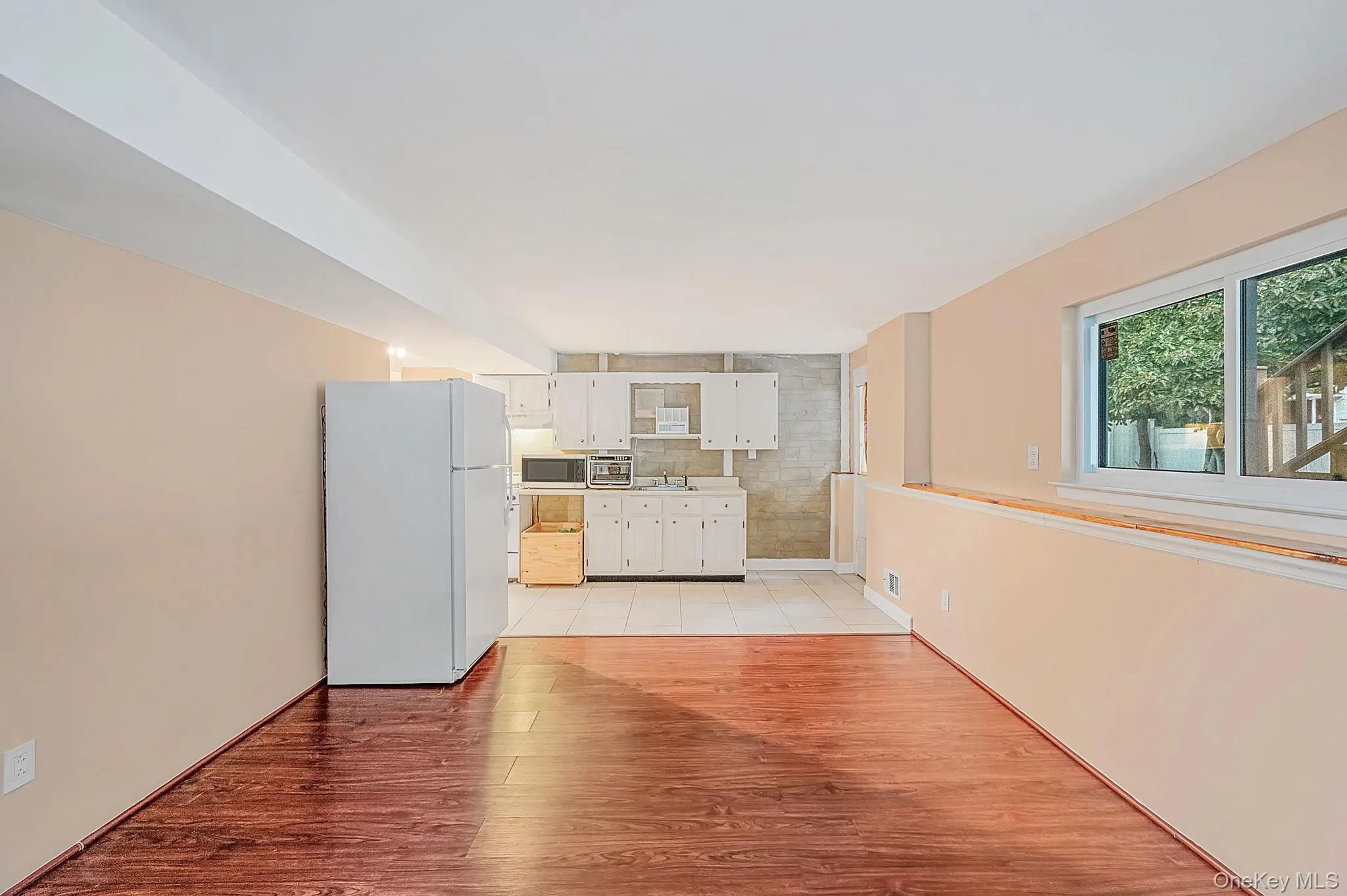 9 Thorman Lane, Babylon, NY, 5 Bedrooms Bedrooms, 9 Rooms Rooms,2 BathroomsBathrooms,Residential,For Rent,Thorman,0,1065387 9 Thorman Lane, Babylon, NY, 5 Bedrooms Bedrooms, 9 Rooms Rooms,2 BathroomsBathrooms,Residential,For Rent,Thorman,0,1065387