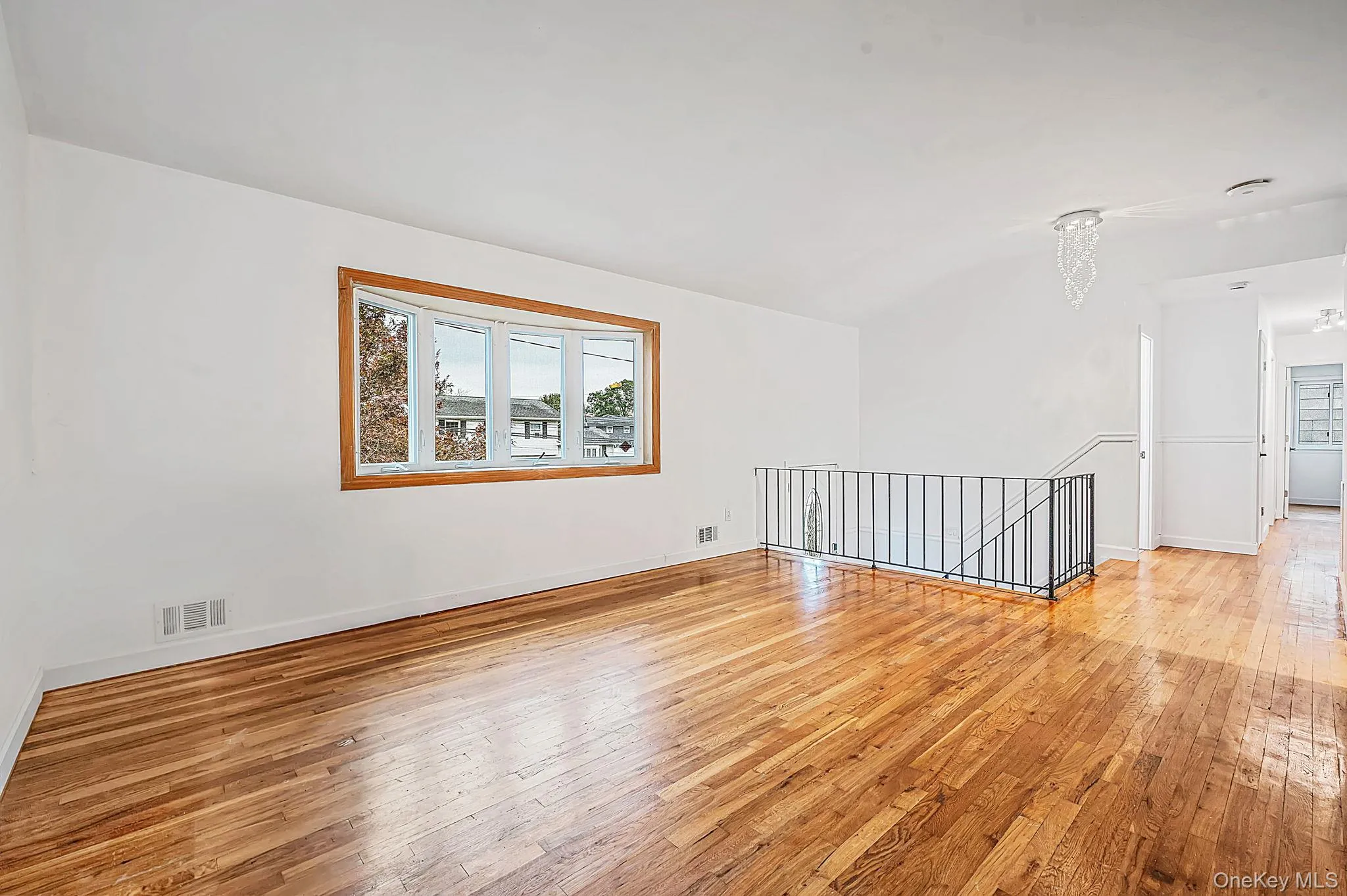 9 Thorman Lane, Babylon, NY, 5 Bedrooms Bedrooms, 9 Rooms Rooms,2 BathroomsBathrooms,Residential,For Rent,Thorman,0,1065387 9 Thorman Lane, Babylon, NY, 5 Bedrooms Bedrooms, 9 Rooms Rooms,2 BathroomsBathrooms,Residential,For Rent,Thorman,0,1065387