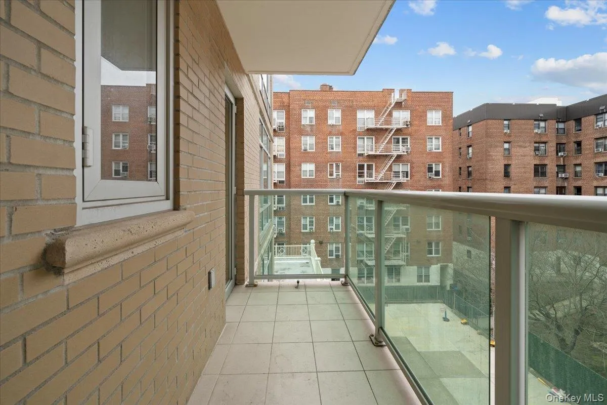 3511 Cambridge Avenue, New York, NY, 2 Bedrooms Bedrooms, 5 Rooms Rooms,2 BathroomsBathrooms,Residential Lease,For Rent,Cambridge,0,1065421 3511 Cambridge Avenue, New York, NY, 2 Bedrooms Bedrooms, 5 Rooms Rooms,2 BathroomsBathrooms,Residential Lease,For Rent,Cambridge,0,1065421