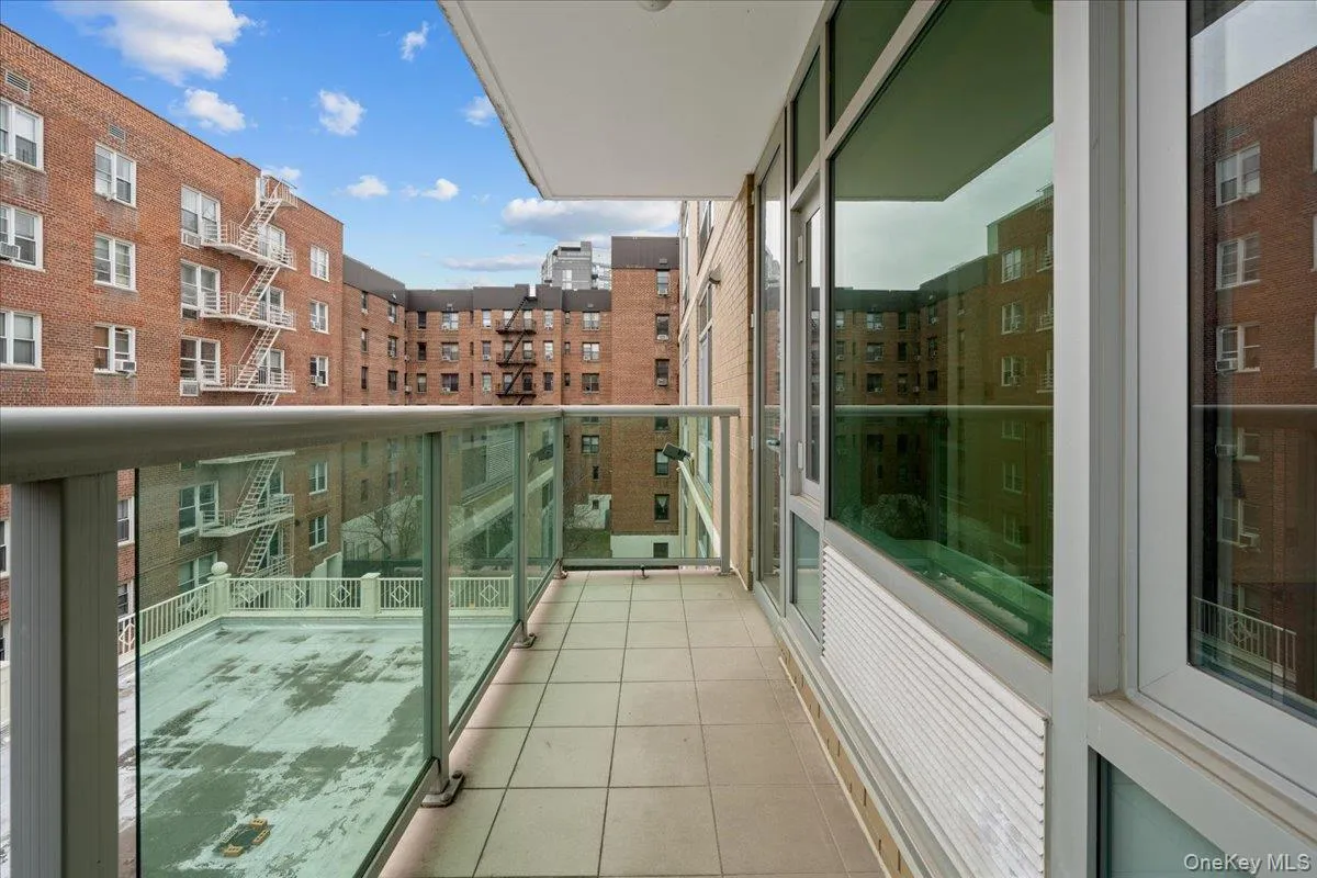 3511 Cambridge Avenue, New York, NY, 2 Bedrooms Bedrooms, 5 Rooms Rooms,2 BathroomsBathrooms,Residential Lease,For Rent,Cambridge,0,1065421 3511 Cambridge Avenue, New York, NY, 2 Bedrooms Bedrooms, 5 Rooms Rooms,2 BathroomsBathrooms,Residential Lease,For Rent,Cambridge,0,1065421