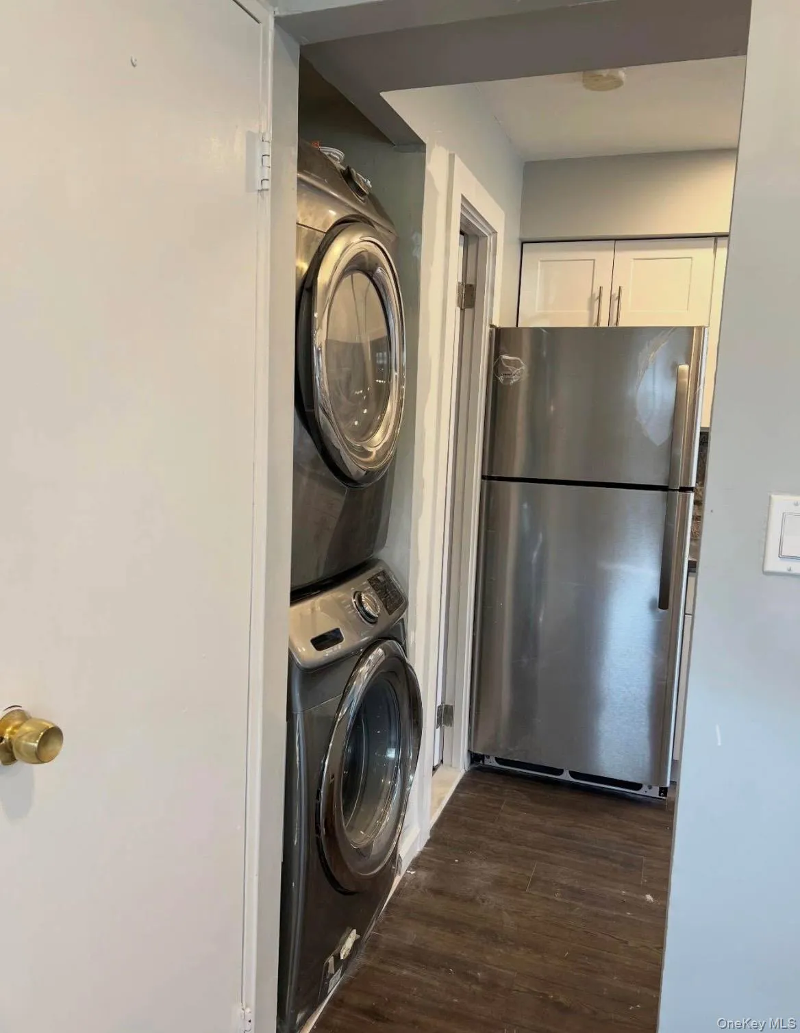 2 Jamestown Court, Brookhaven, NY, 3 Bedrooms Bedrooms, 5 Rooms Rooms,1 BathroomBathrooms,Residential Lease,For Rent,Jamestown,0,1065424 2 Jamestown Court, Brookhaven, NY, 3 Bedrooms Bedrooms, 5 Rooms Rooms,1 BathroomBathrooms,Residential Lease,For Rent,Jamestown,0,1065424