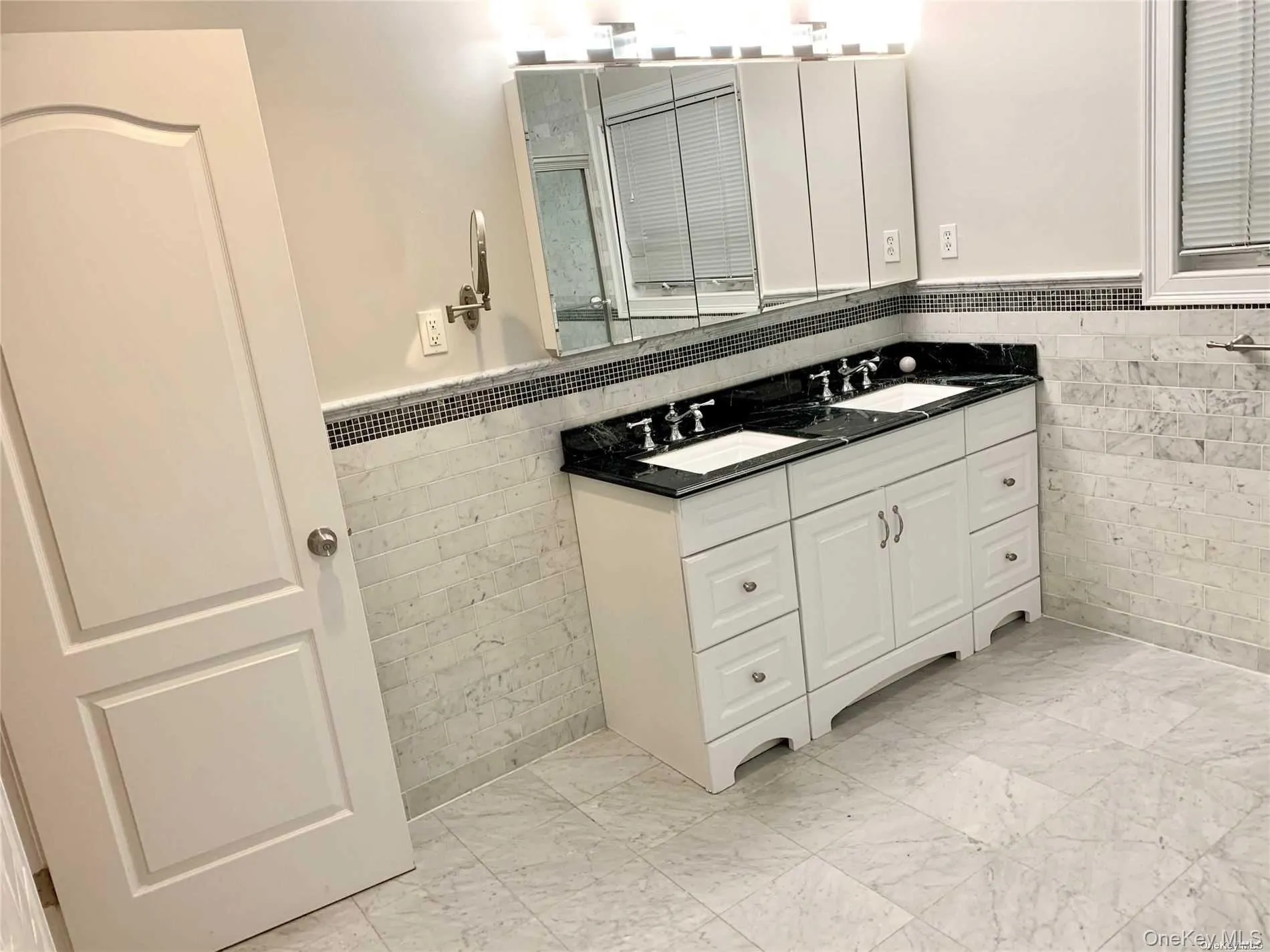 1 Owen Street, North Hempstead, NY , With , 3 Bedroom , and , 6 Room , 2 Bathroom , For , Residential Lease , For Rent , 1065435 , MLSID,1065435 1 Owen Street, North Hempstead, NY , With , 3 Bedroom , and , 6 Room , 2 Bathroom , For , Residential Lease , For Rent , 1065435 , MLSID,1065435