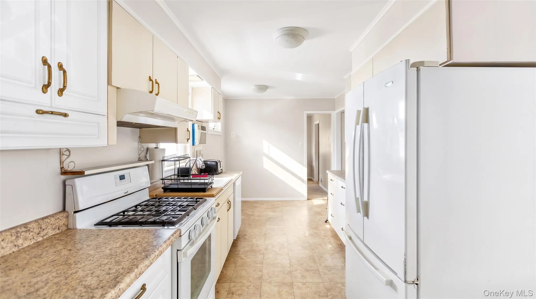 85 Robinson Avenue, Brookhaven, NY, 3 Bedrooms Bedrooms, 8 Rooms Rooms,1 BathroomBathrooms,Residential,For Rent,Robinson,0,1065440 85 Robinson Avenue, Brookhaven, NY, 3 Bedrooms Bedrooms, 8 Rooms Rooms,1 BathroomBathrooms,Residential,For Rent,Robinson,0,1065440