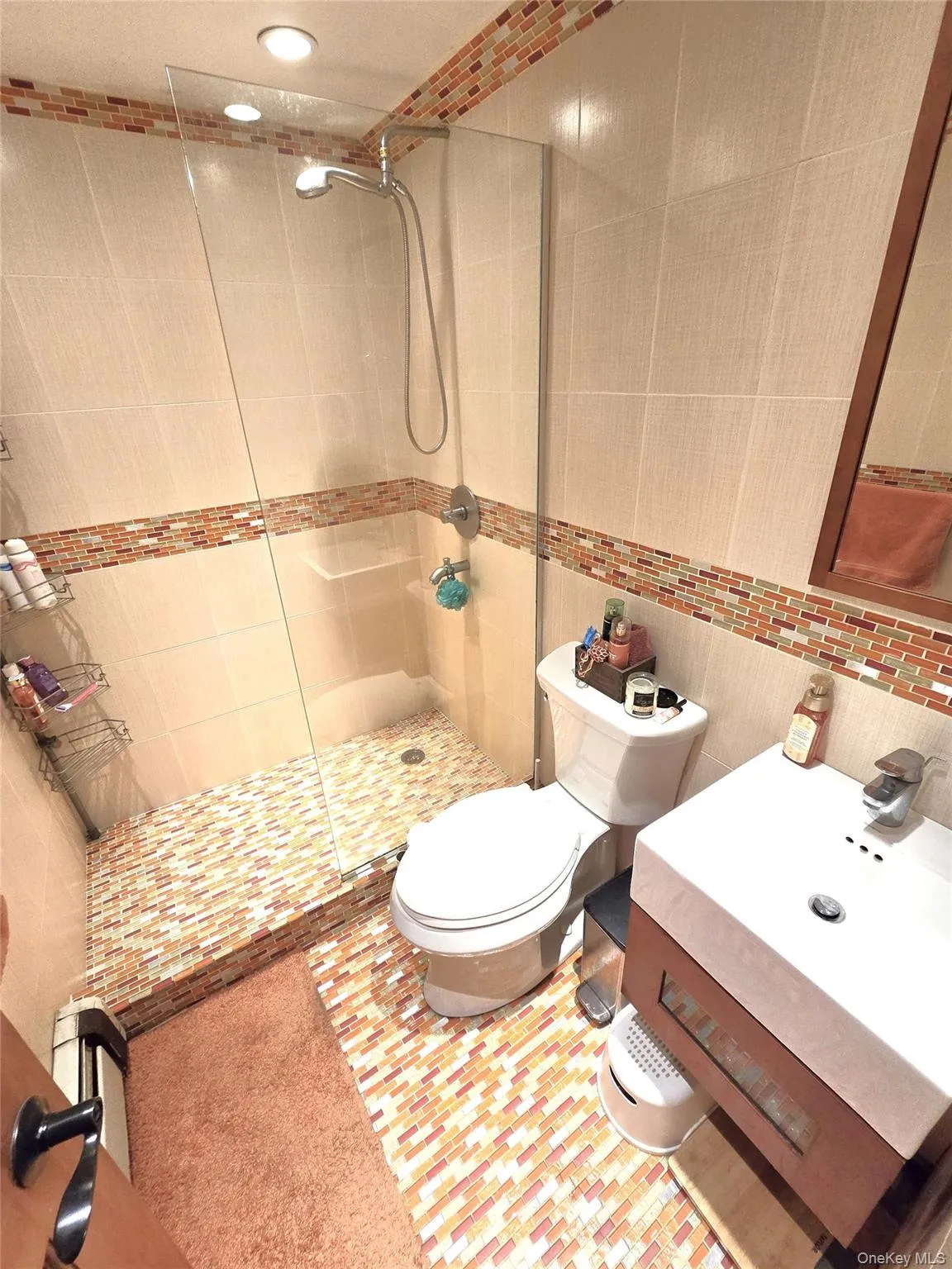 2364 BEVERLY Road, Hempstead, NY, 4 Rooms Rooms,1 BathroomBathrooms,Residential Lease,For Rent,BEVERLY,0,1065458 2364 BEVERLY Road, Hempstead, NY, 4 Rooms Rooms,1 BathroomBathrooms,Residential Lease,For Rent,BEVERLY,0,1065458
