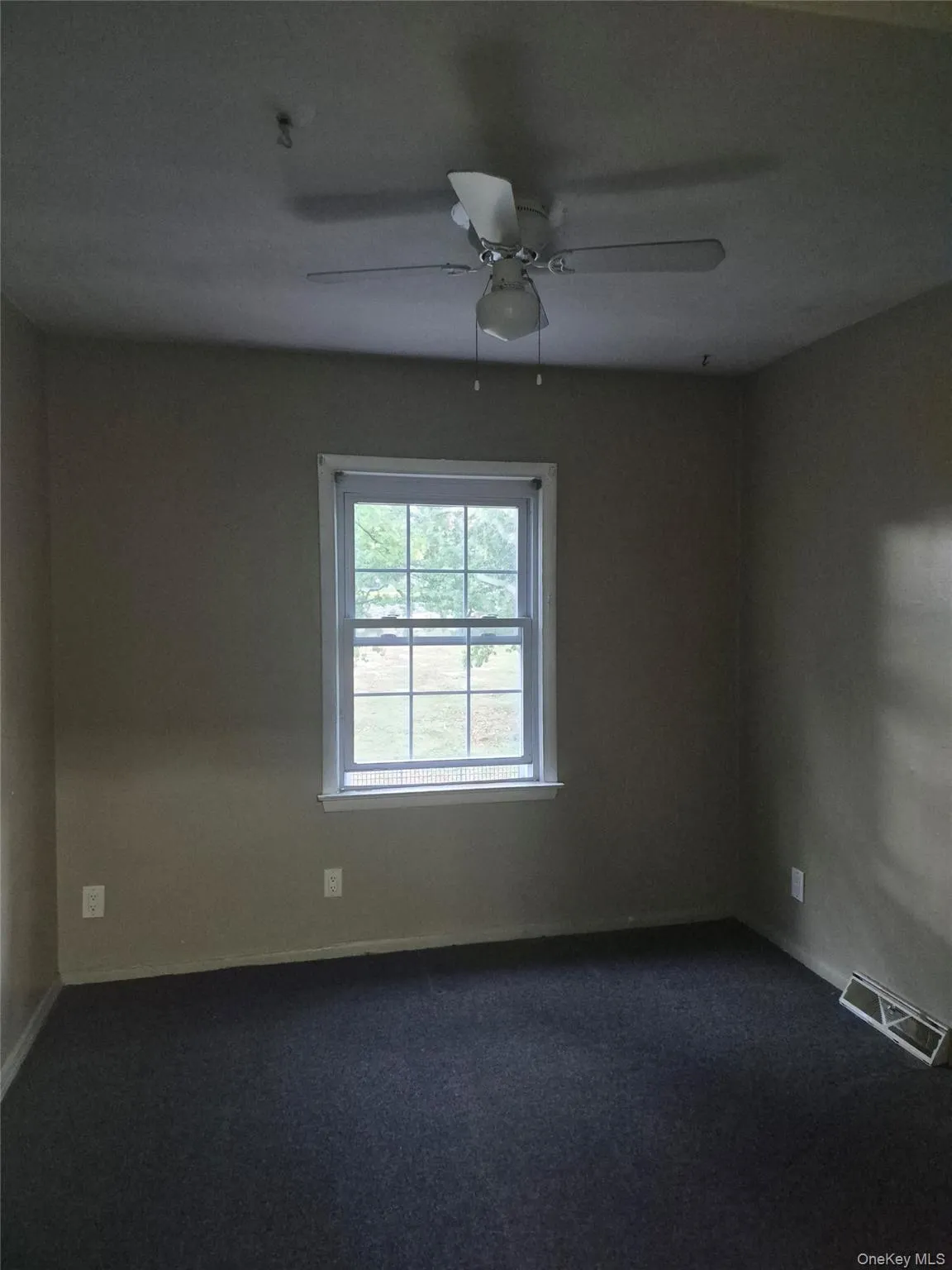 16626 Gothic Drive, New York, NY, 4 Bedrooms Bedrooms, 8 Rooms Rooms,2 BathroomsBathrooms,Residential Lease,For Rent,Gothic,0,1065477 16626 Gothic Drive, New York, NY, 4 Bedrooms Bedrooms, 8 Rooms Rooms,2 BathroomsBathrooms,Residential Lease,For Rent,Gothic,0,1065477
