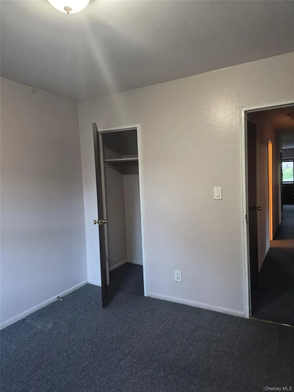 16626 Gothic Drive, New York, NY, 4 Bedrooms Bedrooms, 8 Rooms Rooms,2 BathroomsBathrooms,Residential Lease,For Rent,Gothic,0,1065477 16626 Gothic Drive, New York, NY, 4 Bedrooms Bedrooms, 8 Rooms Rooms,2 BathroomsBathrooms,Residential Lease,For Rent,Gothic,0,1065477