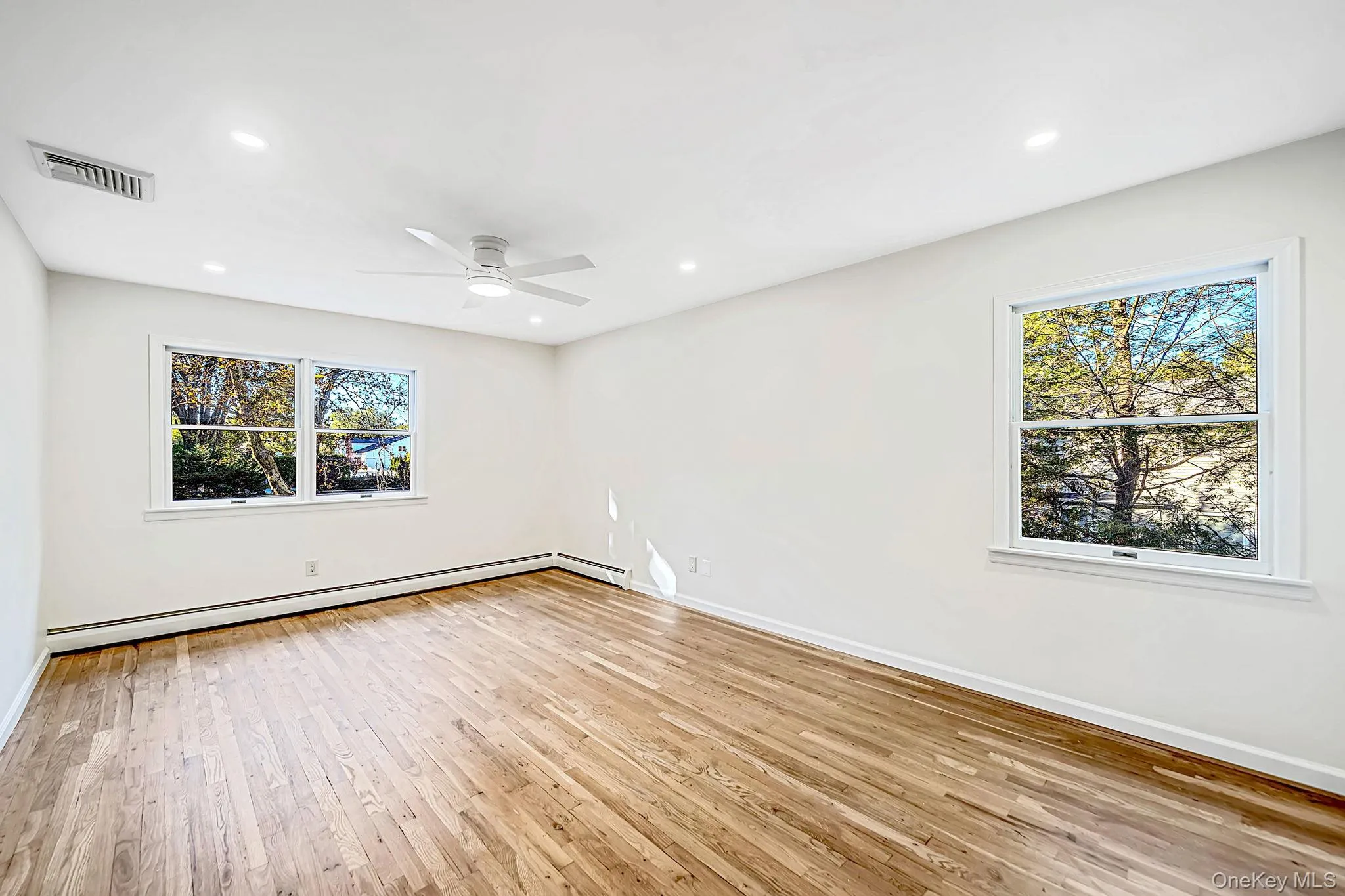 36 Delmar Lane, Smithtown, NY, 5 Bedrooms Bedrooms, 9 Rooms Rooms,2 BathroomsBathrooms,Residential,For Rent,Delmar,0,1065488 36 Delmar Lane, Smithtown, NY, 5 Bedrooms Bedrooms, 9 Rooms Rooms,2 BathroomsBathrooms,Residential,For Rent,Delmar,0,1065488