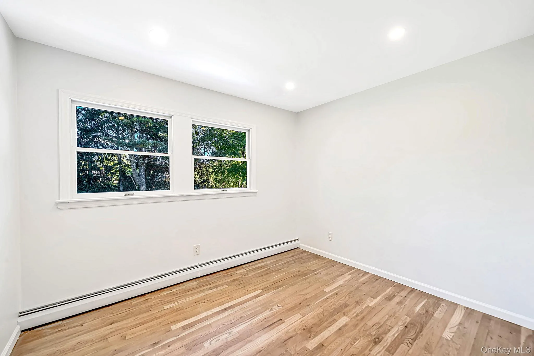 36 Delmar Lane, Smithtown, NY, 5 Bedrooms Bedrooms, 9 Rooms Rooms,2 BathroomsBathrooms,Residential,For Rent,Delmar,0,1065488 36 Delmar Lane, Smithtown, NY, 5 Bedrooms Bedrooms, 9 Rooms Rooms,2 BathroomsBathrooms,Residential,For Rent,Delmar,0,1065488