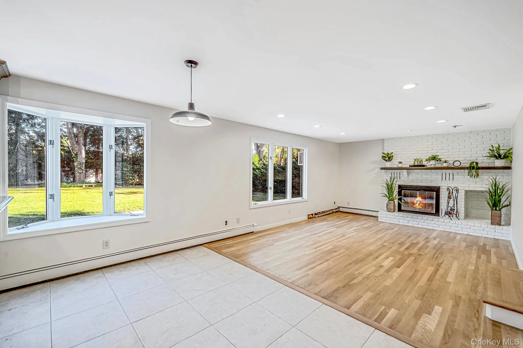 36 Delmar Lane, Smithtown, NY, 5 Bedrooms Bedrooms, 9 Rooms Rooms,2 BathroomsBathrooms,Residential,For Rent,Delmar,0,1065488 36 Delmar Lane, Smithtown, NY, 5 Bedrooms Bedrooms, 9 Rooms Rooms,2 BathroomsBathrooms,Residential,For Rent,Delmar,0,1065488