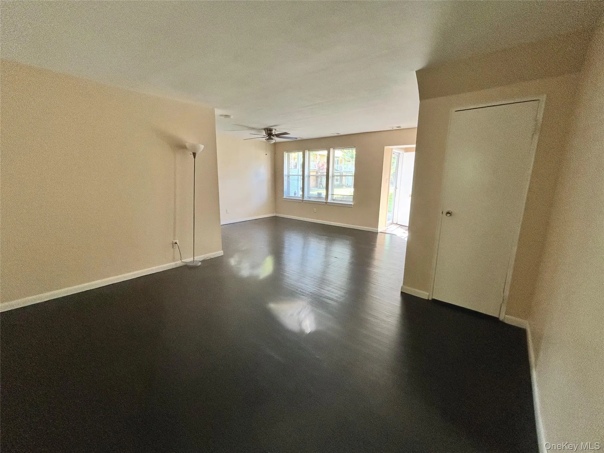 140 Artist Lake Drive, Brookhaven, NY , With , 1 Bedroom , and , 3 Room , 1 Bathroom , For , Residential Lease , For Rent , 1065508 , MLSID,1065508 140 Artist Lake Drive, Brookhaven, NY , With , 1 Bedroom , and , 3 Room , 1 Bathroom , For , Residential Lease , For Rent , 1065508 , MLSID,1065508