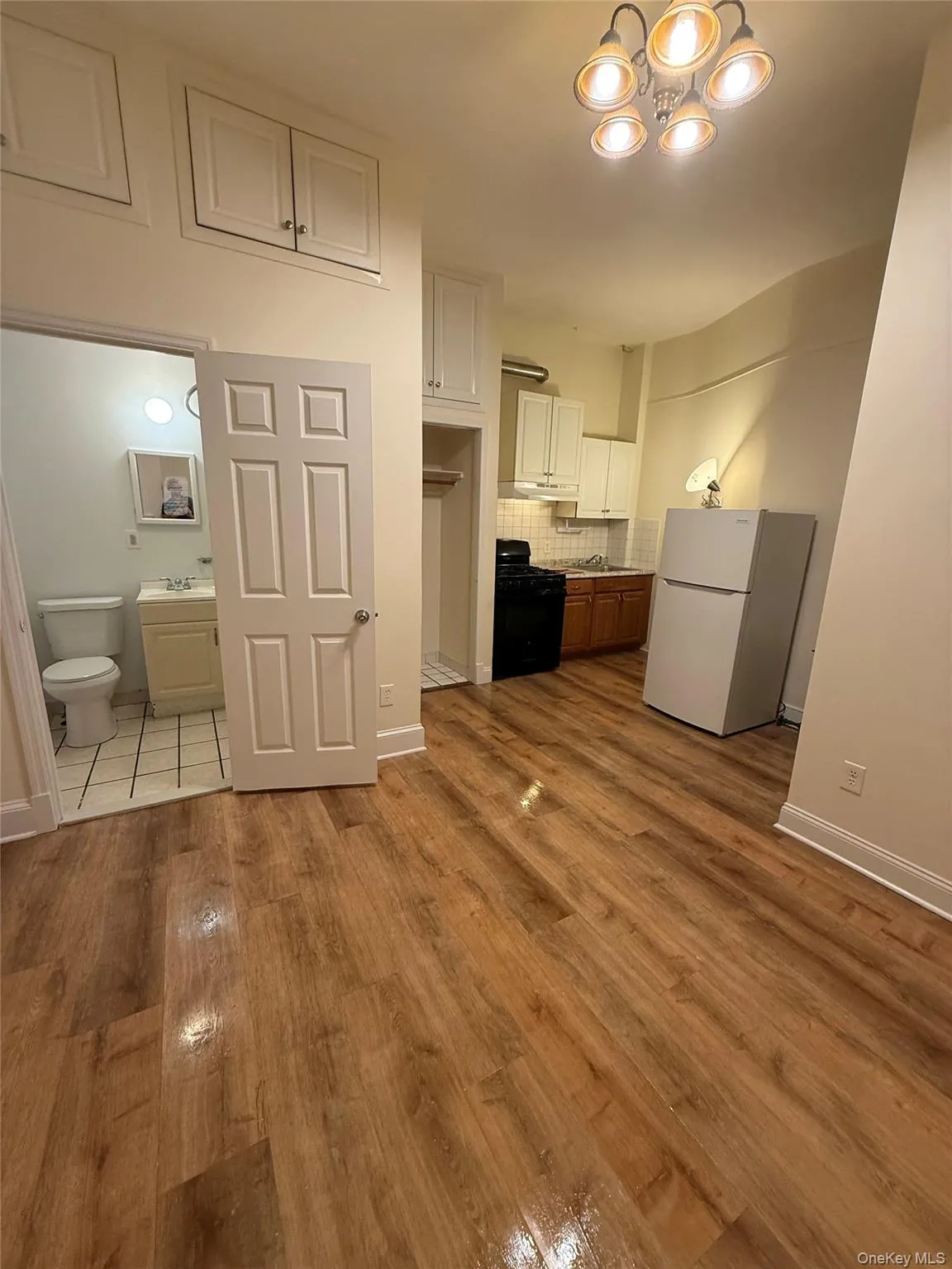 180 Willow Street, Yonkers, NY , With , 1 Bedroom , and , 1 Room , 1 Bathroom , For , Residential Lease , For Rent , 1065509 , MLSID,1065509 180 Willow Street, Yonkers, NY , With , 1 Bedroom , and , 1 Room , 1 Bathroom , For , Residential Lease , For Rent , 1065509 , MLSID,1065509